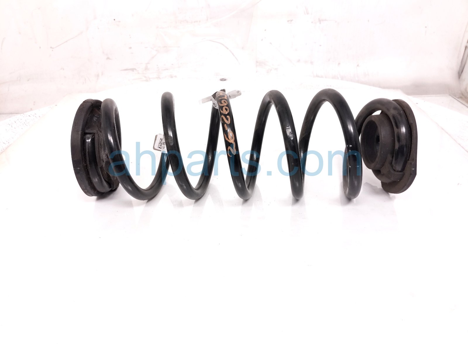 2025 Honda Civic Strut / / Shock Absorber Rear Driver Coil Spring Hybrid 52441 T50 J11 Replacement 2025 Honda Civic Strut / / Shock Absorber Rear Driver Coil Spring Hybrid 52441 T50 J11 Replacement thumbnail