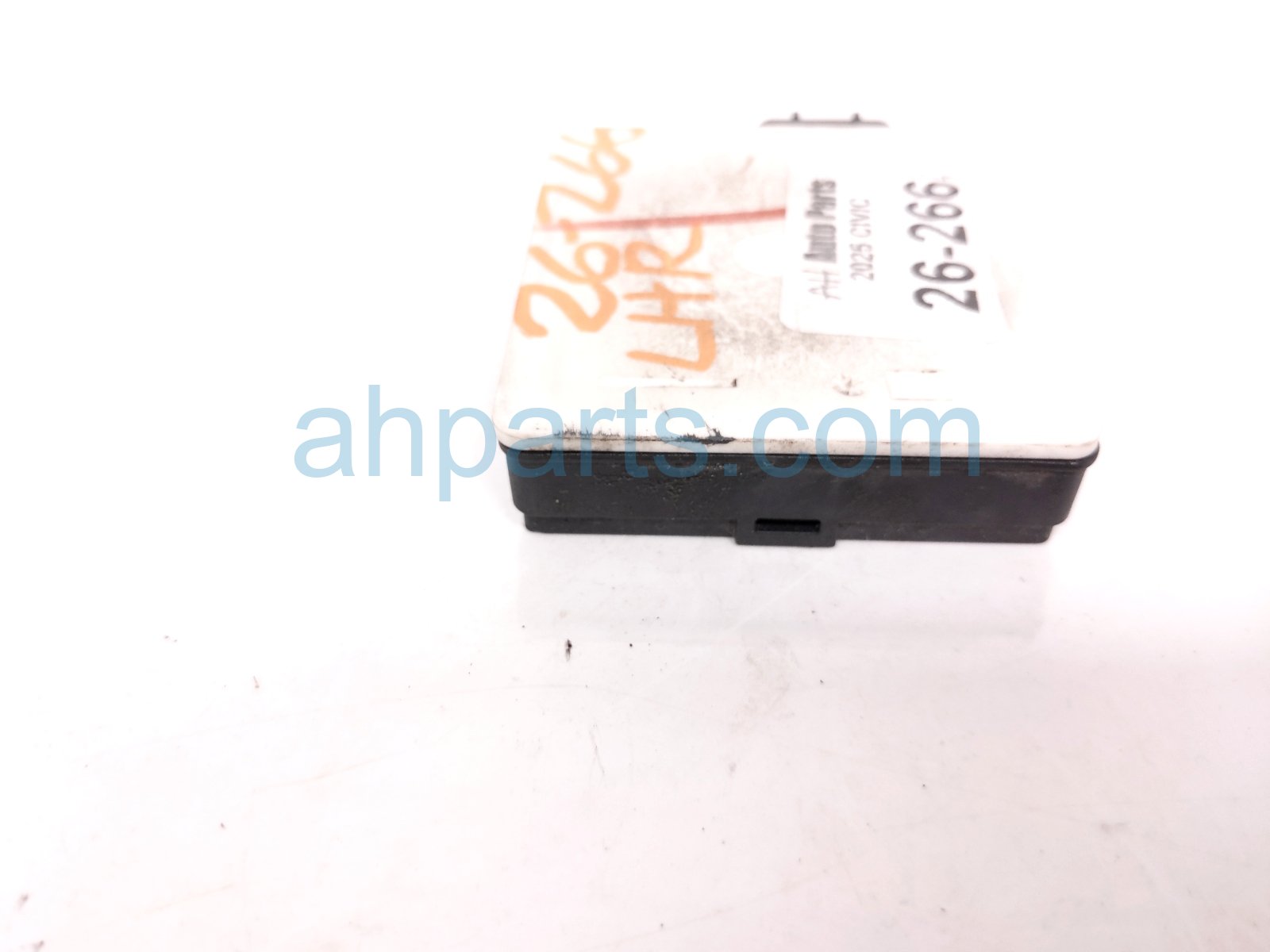 2025 Honda Civic Rear Driver Blind Spot Radar Sensor 8S410 T64 A01 Replacement 2025 Honda Civic Rear Driver Blind Spot Radar Sensor 8S410 T64 A01 Replacement thumbnail