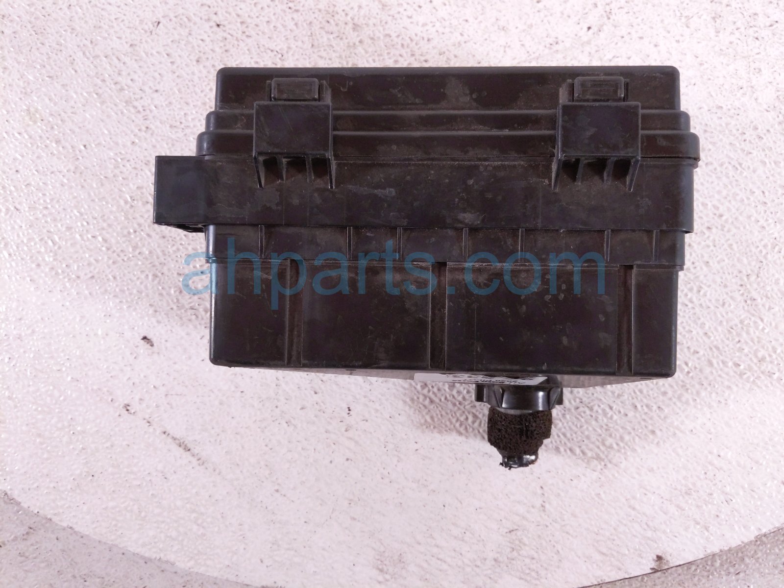 2020 Honda Pilot Engine Room Fuse Box 3.5l Awd 32100 TG7 A14 Replacement 2020 Honda Pilot Engine Room Fuse Box 3.5l Awd 32100 TG7 A14 Replacement thumbnail