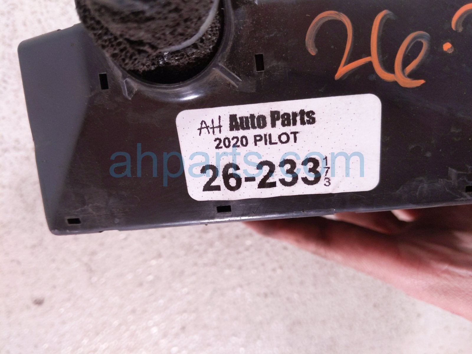 2020 Honda Pilot Engine Room Fuse Box 3.5l Awd 32100 TG7 A14 Replacement 2020 Honda Pilot Engine Room Fuse Box 3.5l Awd 32100 TG7 A14 Replacement thumbnail