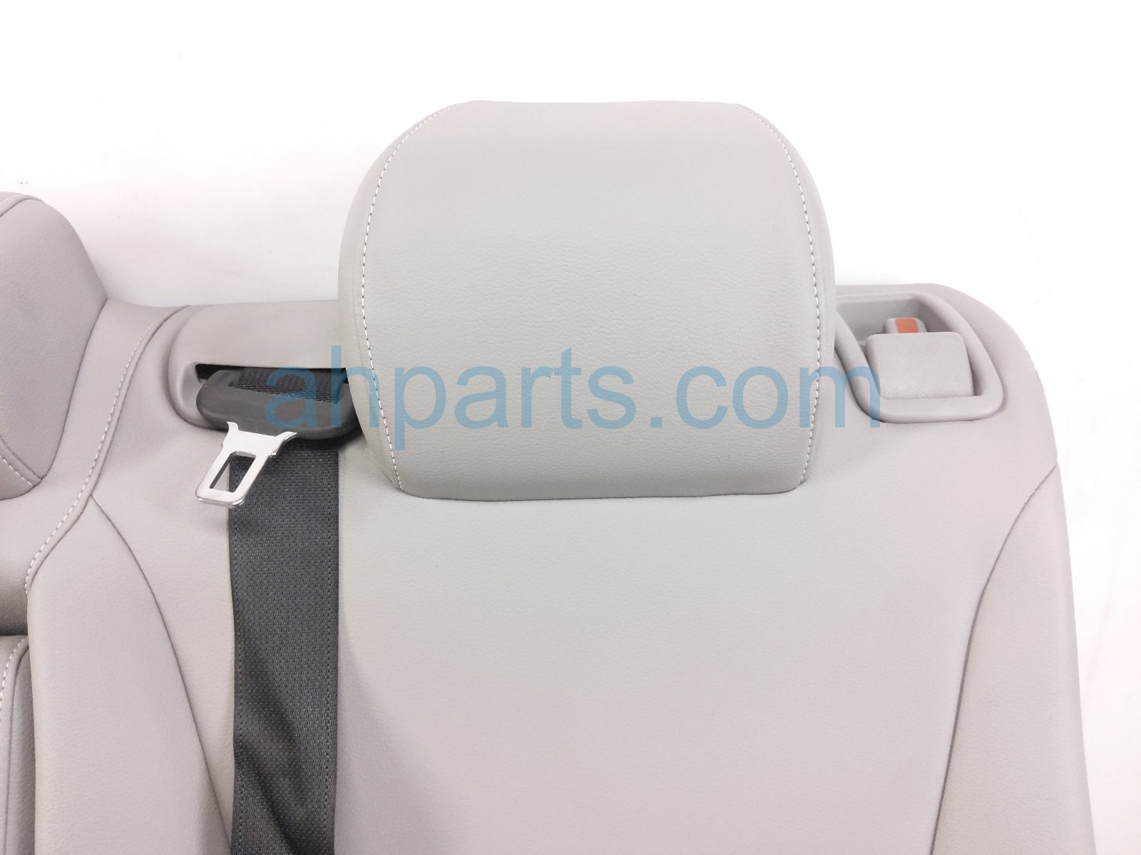 2025 Honda Civic (2nd Row) Rear Driver 2nd Row Seat Back W/arm grey 82521 T65 A71ZB Replacement 2025 Honda Civic (2nd Row) Rear Driver 2nd Row Seat Back W/arm grey 82521 T65 A71ZB Replacement thumbnail