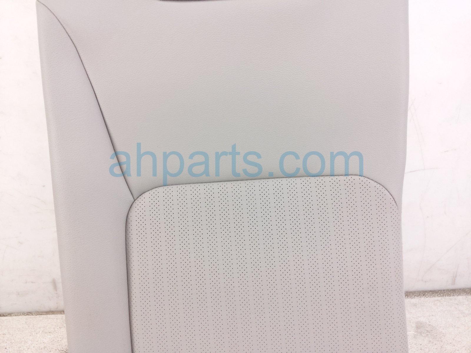 2025 Honda Civic (2nd Row) Rear Passenger 2nd Row Seat Back Grey Lthr 82121 T65 A71ZB Replacement 2025 Honda Civic (2nd Row) Rear Passenger 2nd Row Seat Back Grey Lthr 82121 T65 A71ZB Replacement thumbnail