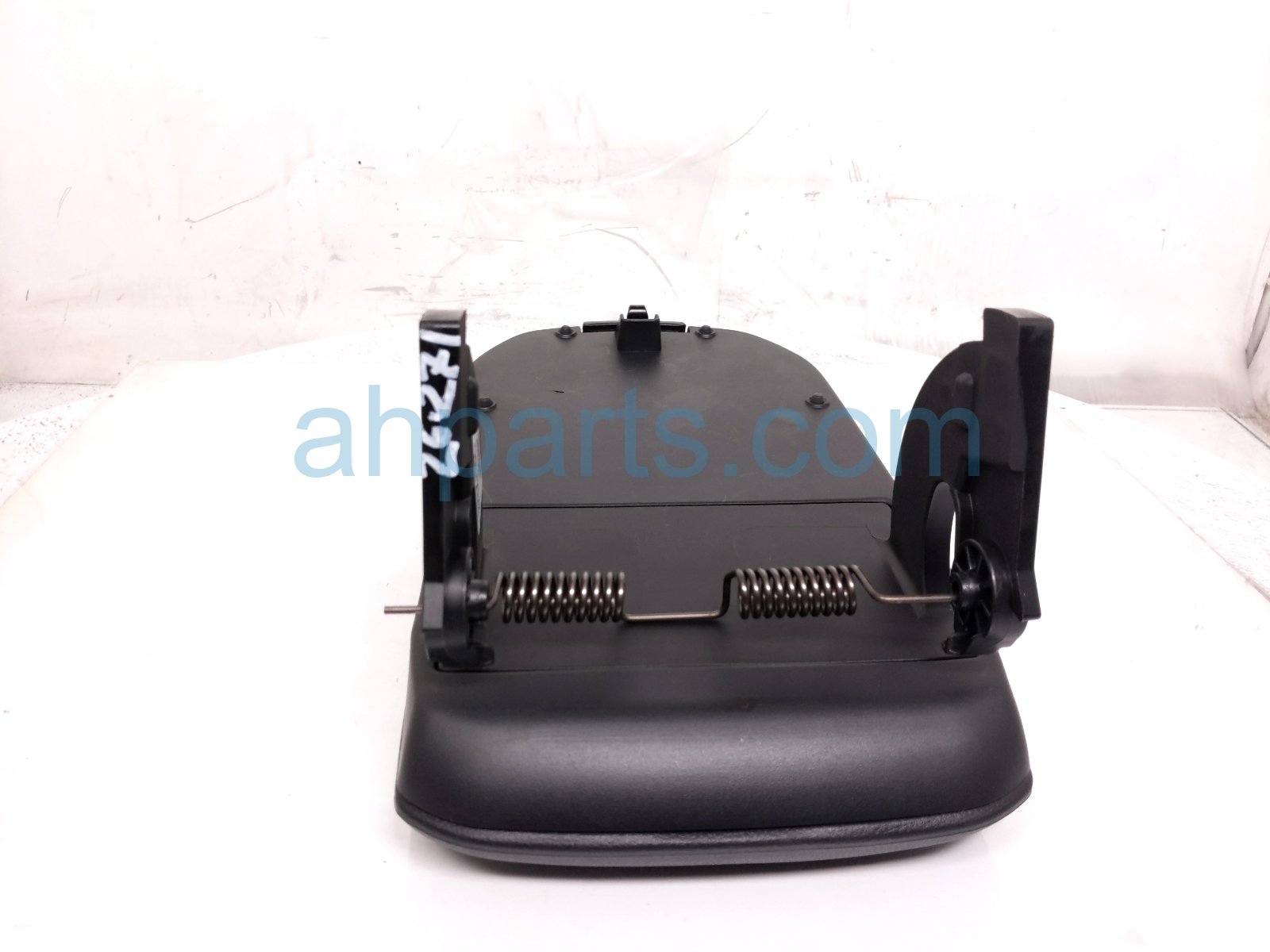 2019 Toyota Rav 4 Center Console Lid/armrest Black 58920 0R010 C0 Replacement 2019 Toyota Rav 4 Center Console Lid/armrest Black 58920 0R010 C0 Replacement thumbnail