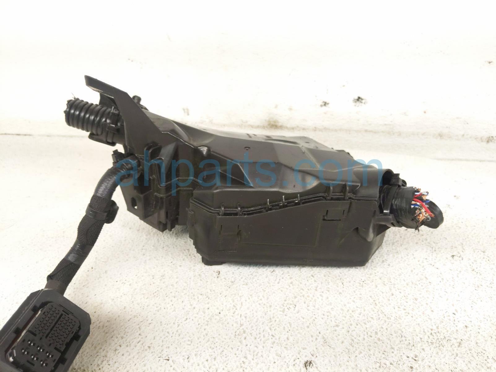2023 Toyota Corollacs Engine Room Fuse Box 2.0l 82663 12160 Replacement 2023 Toyota Corollacs Engine Room Fuse Box 2.0l 82663 12160 Replacement thumbnail