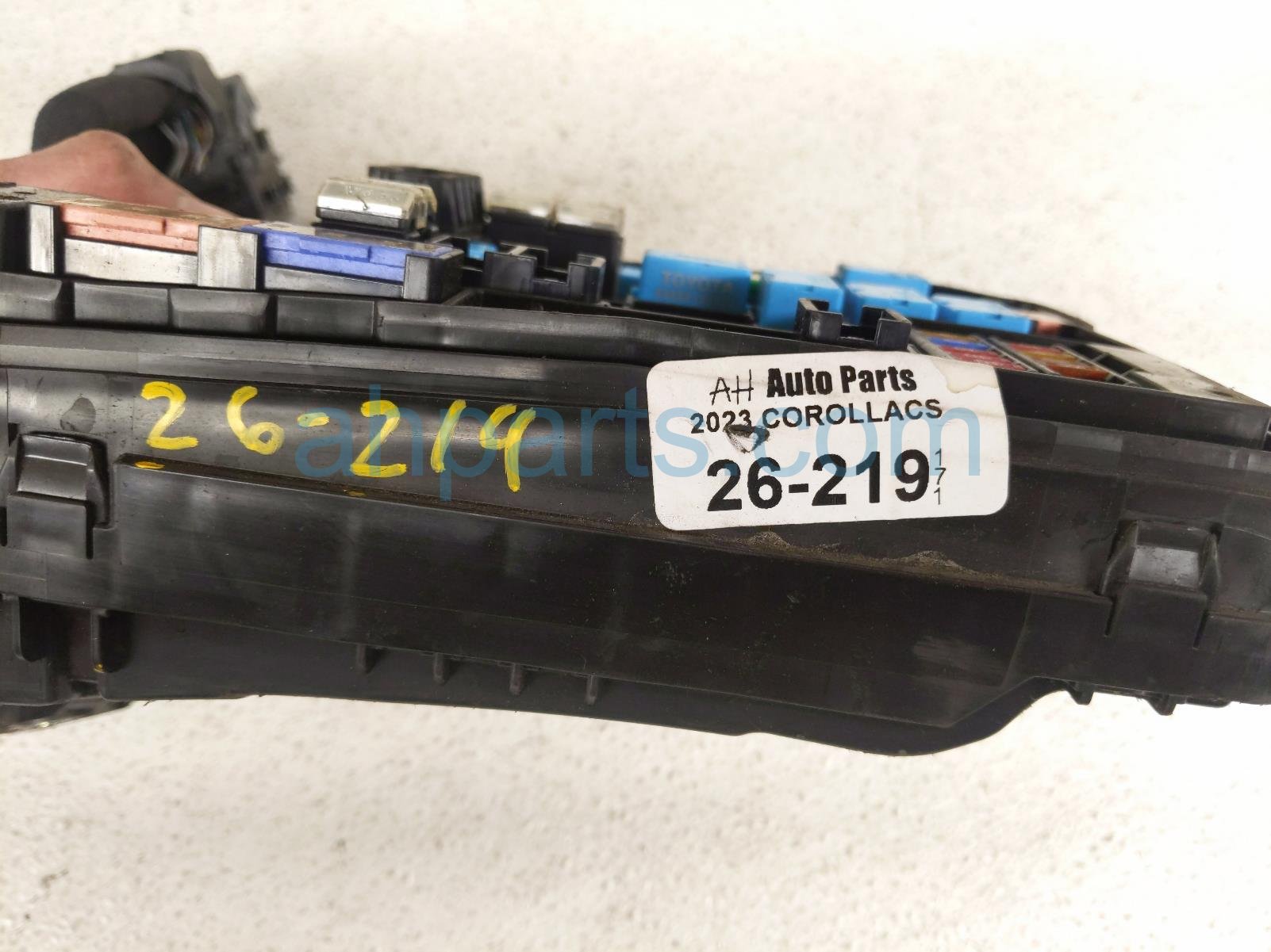 2023 Toyota Corollacs Engine Room Fuse Box 2.0l 82663 12160 Replacement 2023 Toyota Corollacs Engine Room Fuse Box 2.0l 82663 12160 Replacement thumbnail