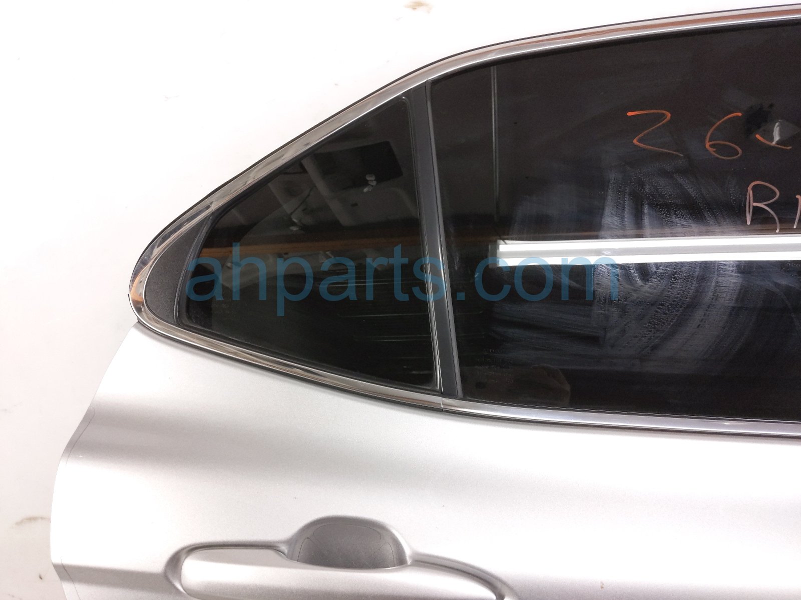 2018 Toyota Camry Rear Passenger Door Silver No Inside Trim 67003 33270 Replacement 2018 Toyota Camry Rear Passenger Door Silver No Inside Trim 67003 33270 Replacement thumbnail