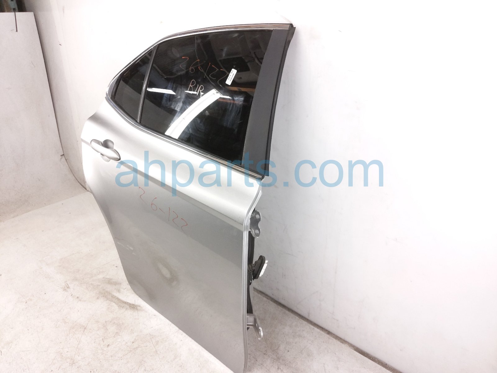 2018 Toyota Camry Rear Passenger Door Silver No Inside Trim 67003 33270 Replacement 2018 Toyota Camry Rear Passenger Door Silver No Inside Trim 67003 33270 Replacement thumbnail