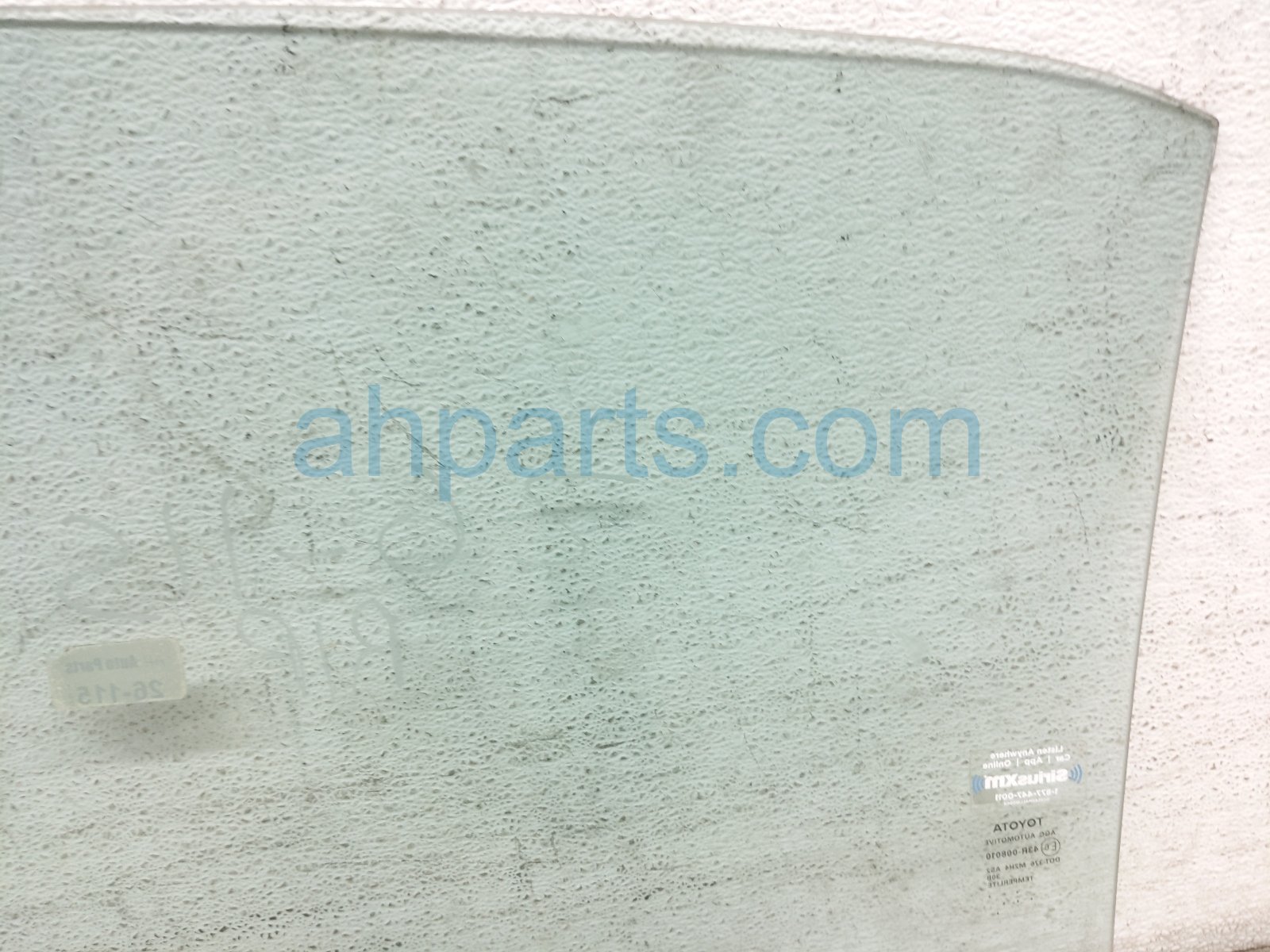 2020 Toyota Camry Rear Passenger Door Glass Window 68103 06300 Replacement 2020 Toyota Camry Rear Passenger Door Glass Window 68103 06300 Replacement thumbnail