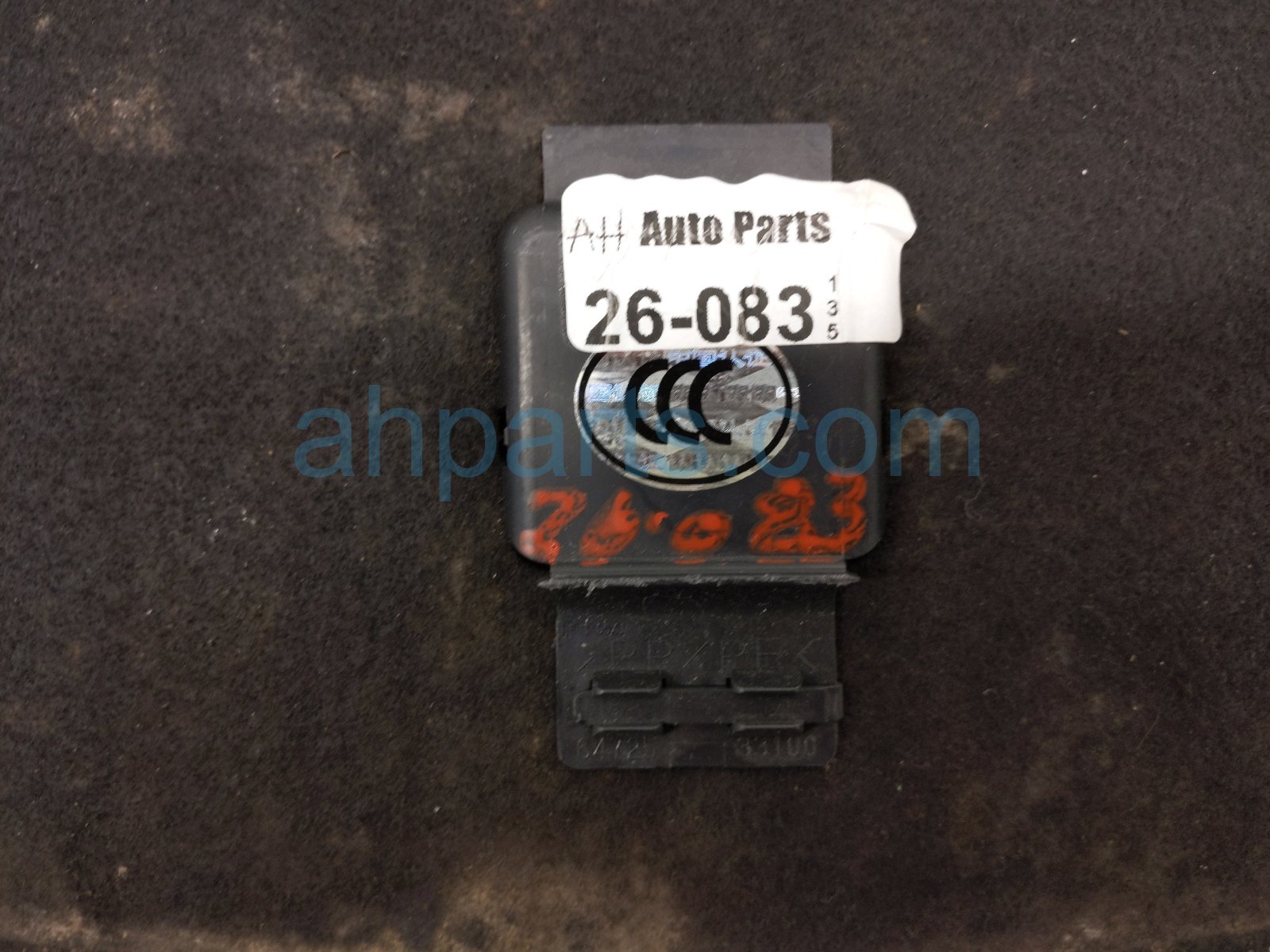 2019 Lexus Es300h Trunk Floor Board Carpet Black 64711 33290 C0 Replacement 2019 Lexus Es300h Trunk Floor Board Carpet Black 64711 33290 C0 Replacement thumbnail
