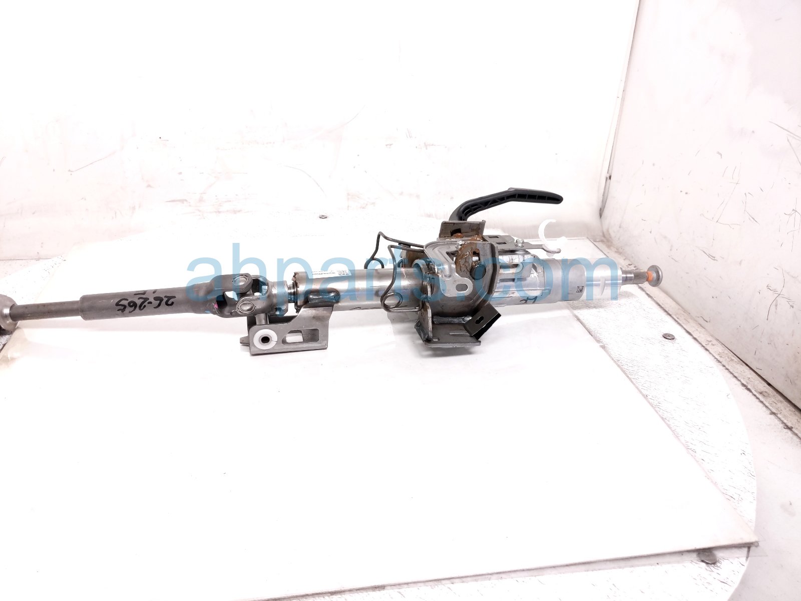 Nissan STEERING COLUMN ASSY - 2.0L AT FWD