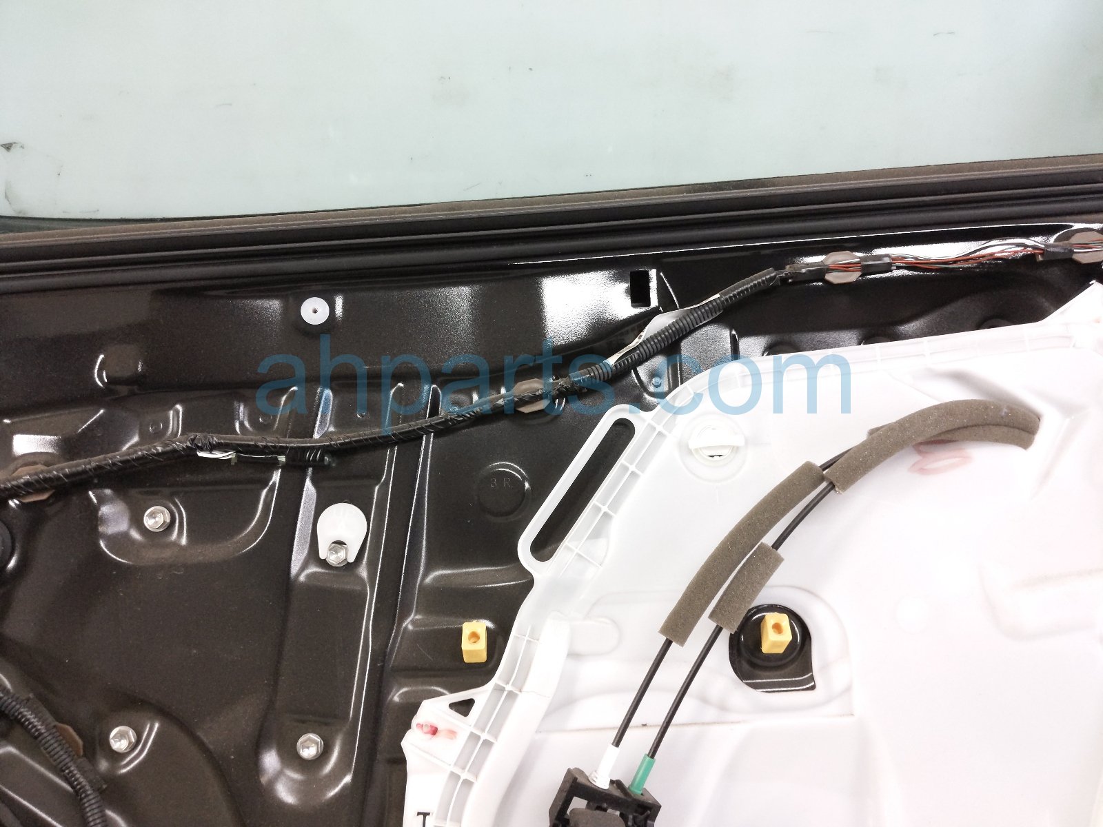 2020 Toyota Camry Front Passenger Door Black No Mirror/trim 67001 06281 Replacement 2020 Toyota Camry Front Passenger Door Black No Mirror/trim 67001 06281 Replacement thumbnail