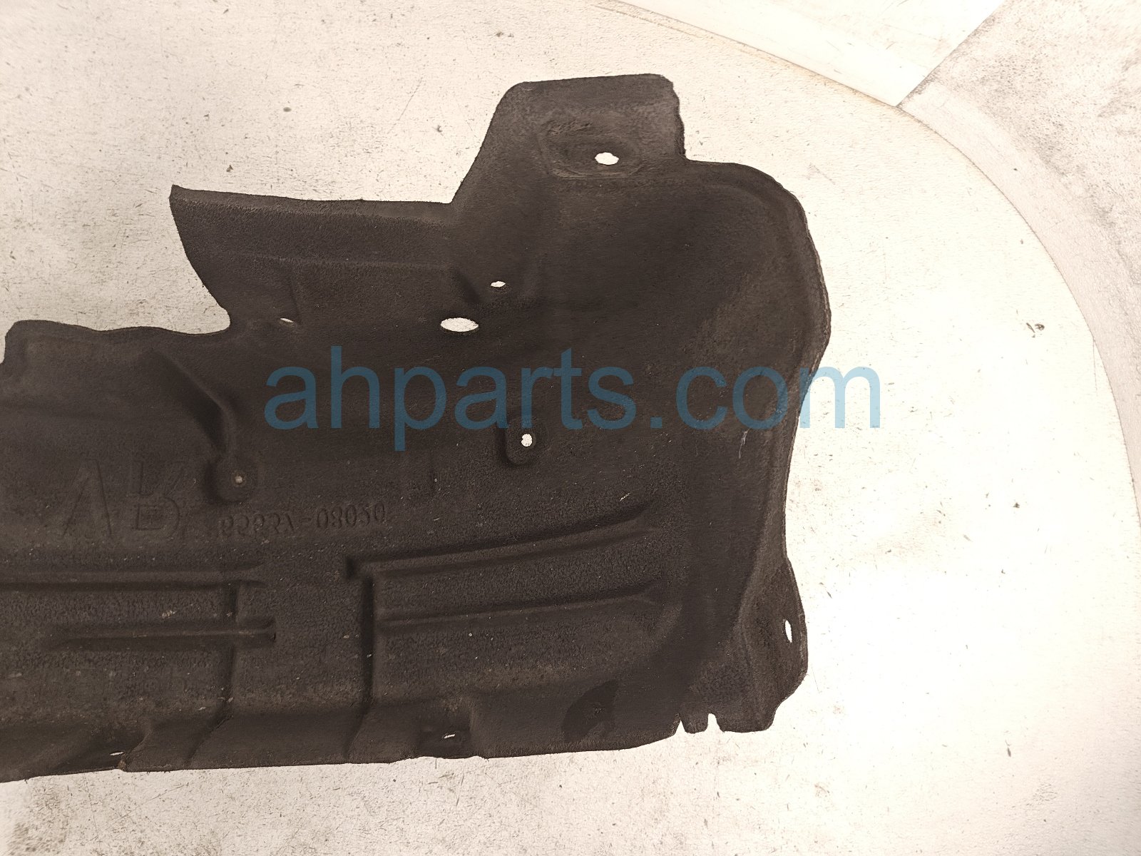2022 Toyota Sienna Rear Passenger Inner Fender Liner 65637 08020 Replacement 2022 Toyota Sienna Rear Passenger Inner Fender Liner 65637 08020 Replacement thumbnail