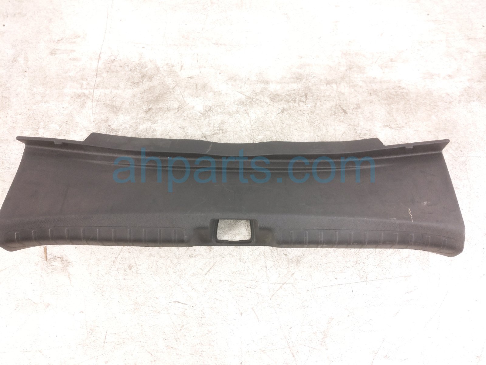 $20 Honda CARGO TRUNK SCUFF SILL TRIM - BLK