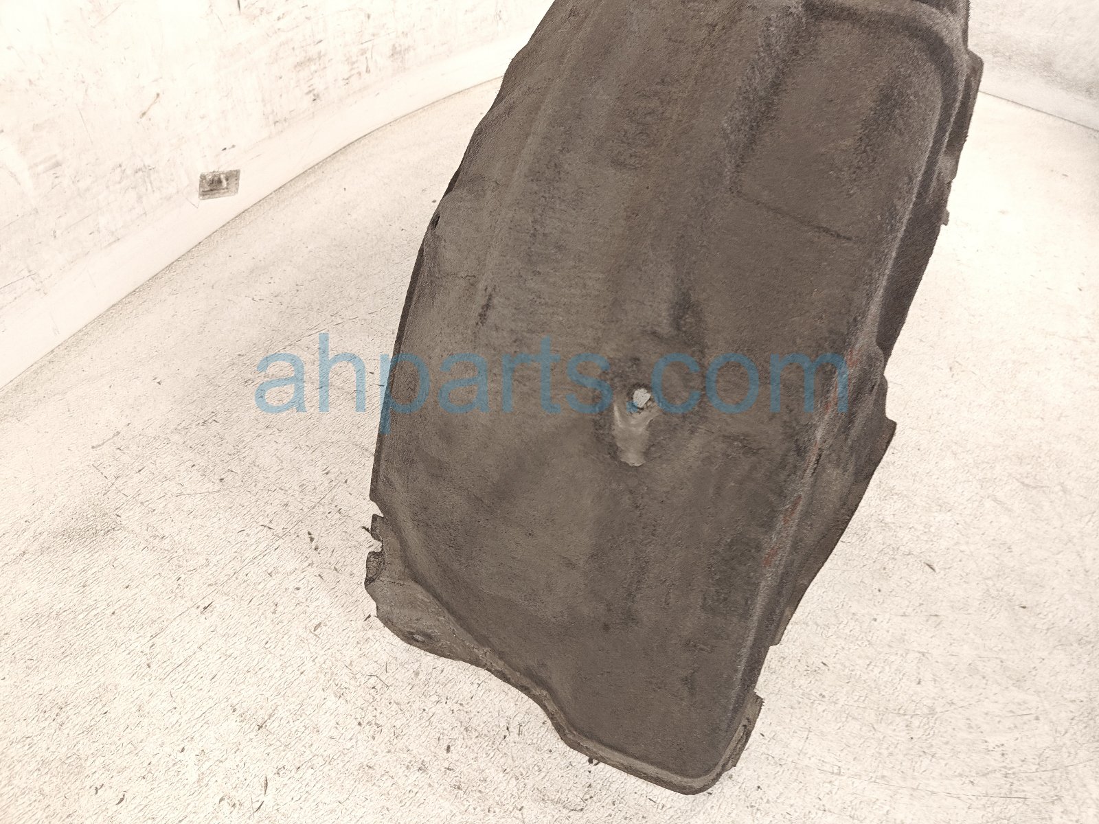 2022 Toyota Sienna Rear Driver Inner Fender Liner 65638 08020 Replacement 2022 Toyota Sienna Rear Driver Inner Fender Liner 65638 08020 Replacement thumbnail