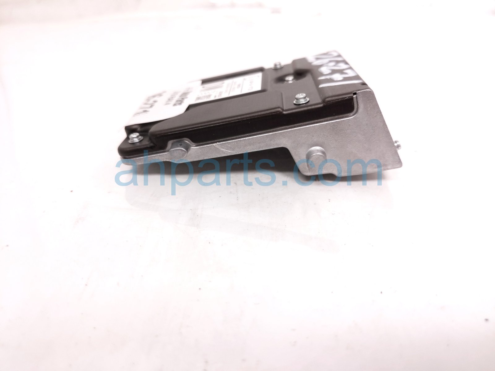 2019 Toyota Rav 4 Front Windshield Monocular Camera 8646C 0R030 Replacement 2019 Toyota Rav 4 Front Windshield Monocular Camera 8646C 0R030 Replacement thumbnail