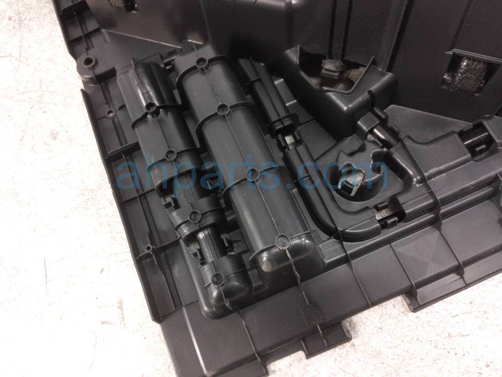 2015 Lexus Rx450h Jack & Tools W/storage Tray Assy 64991 0E020 Replacement 2015 Lexus Rx450h Jack & Tools W/storage Tray Assy 64991 0E020 Replacement thumbnail