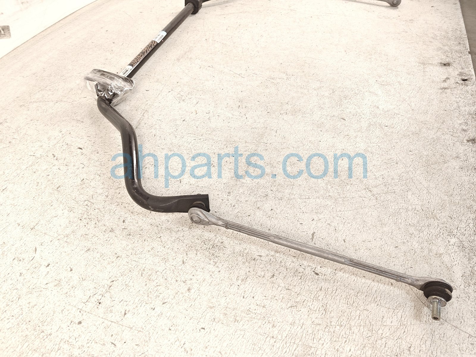 2025 Honda Civic Front Stabilizer / Sway Bar W/links 51300 T43 J01 Replacement 2025 Honda Civic Front Stabilizer / Sway Bar W/links 51300 T43 J01 Replacement thumbnail