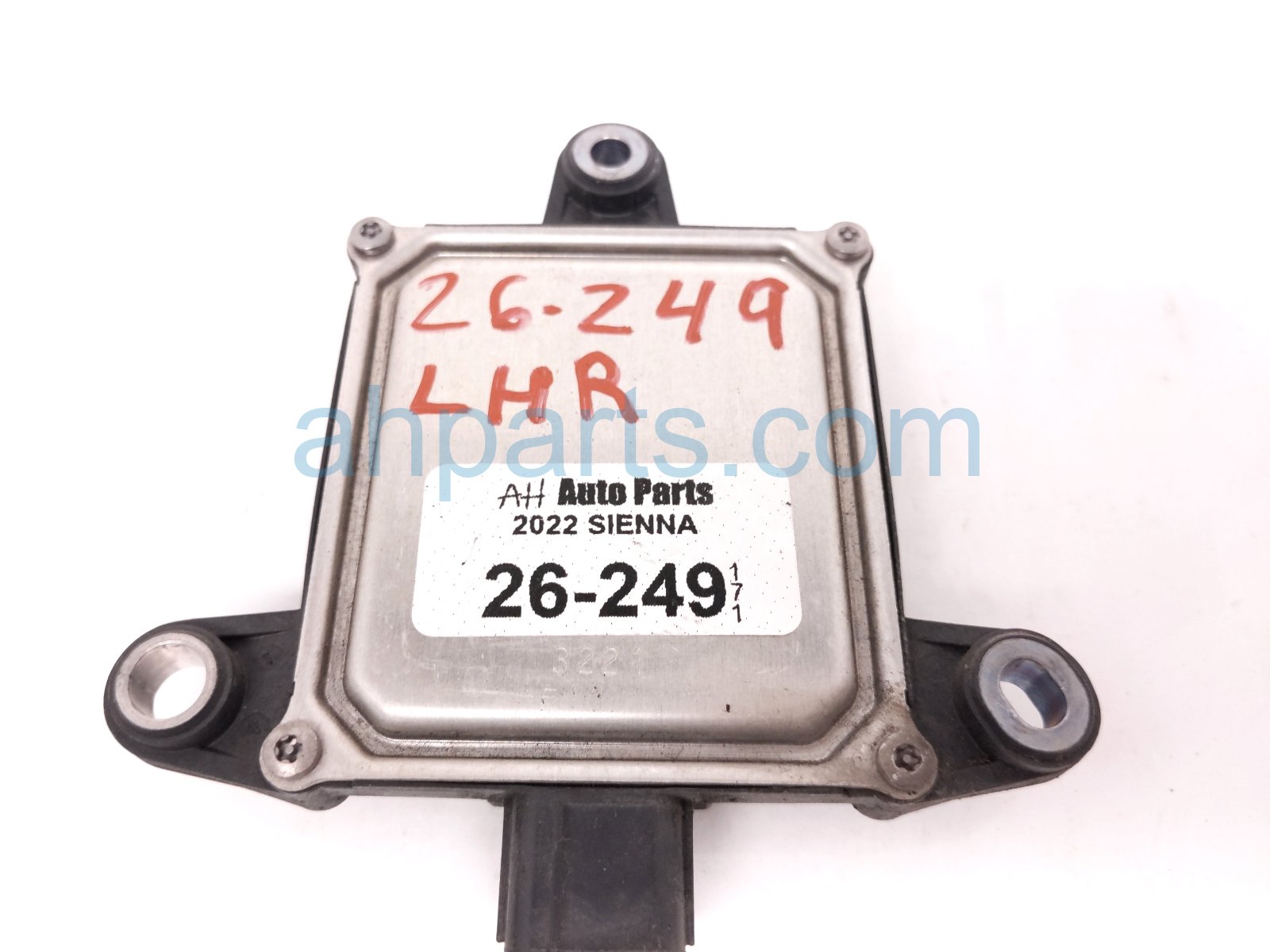 2022 Toyota Sienna Rear Driver Blind Spot Radar Sensor 88162 08060 Replacement 2022 Toyota Sienna Rear Driver Blind Spot Radar Sensor 88162 08060 Replacement thumbnail