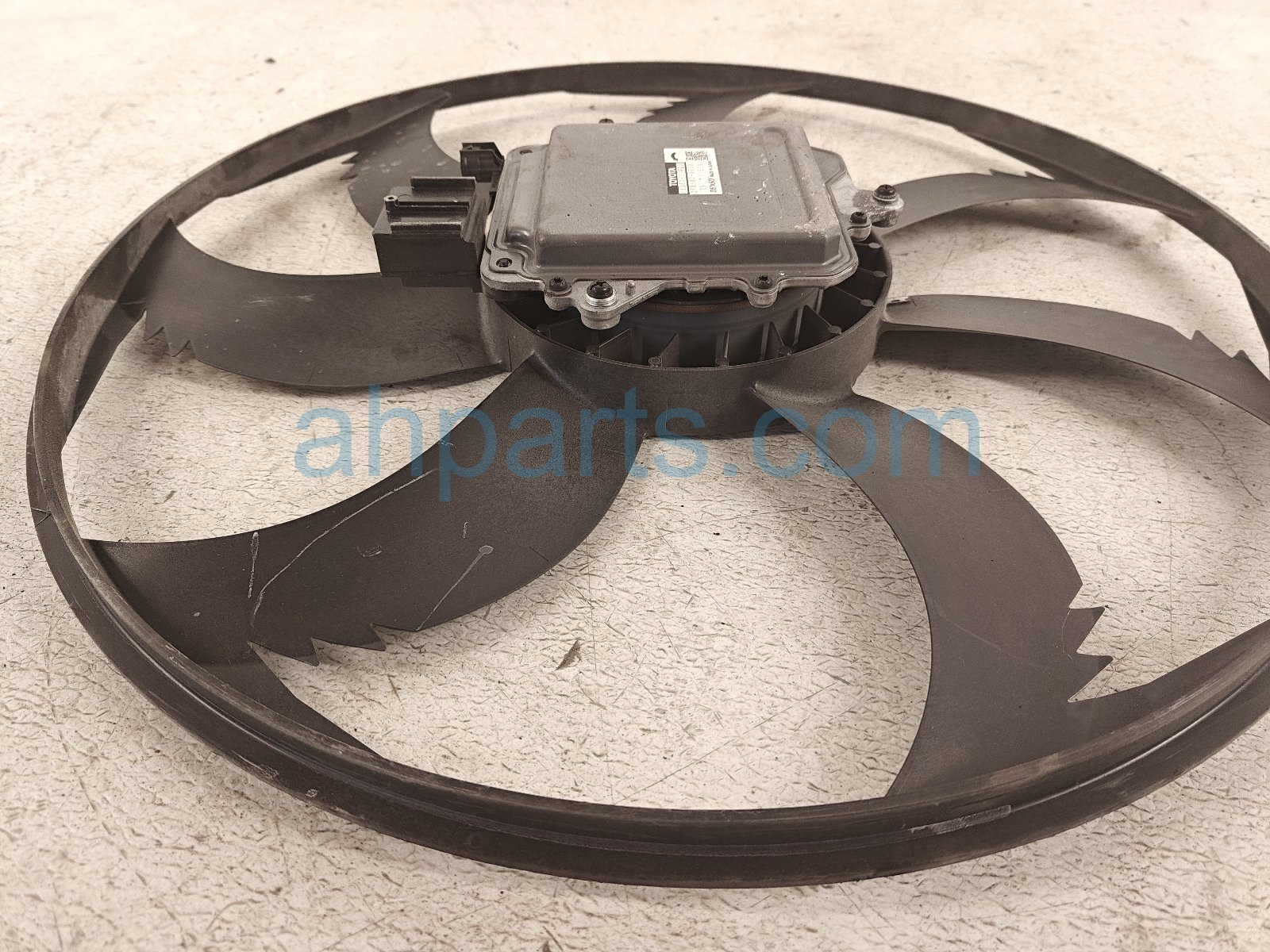 2024 Toyota Tacoma Cooling Radiator Fan Blade & Motor Only 16363 31620 Replacement 2024 Toyota Tacoma Cooling Radiator Fan Blade & Motor Only 16363 31620 Replacement thumbnail