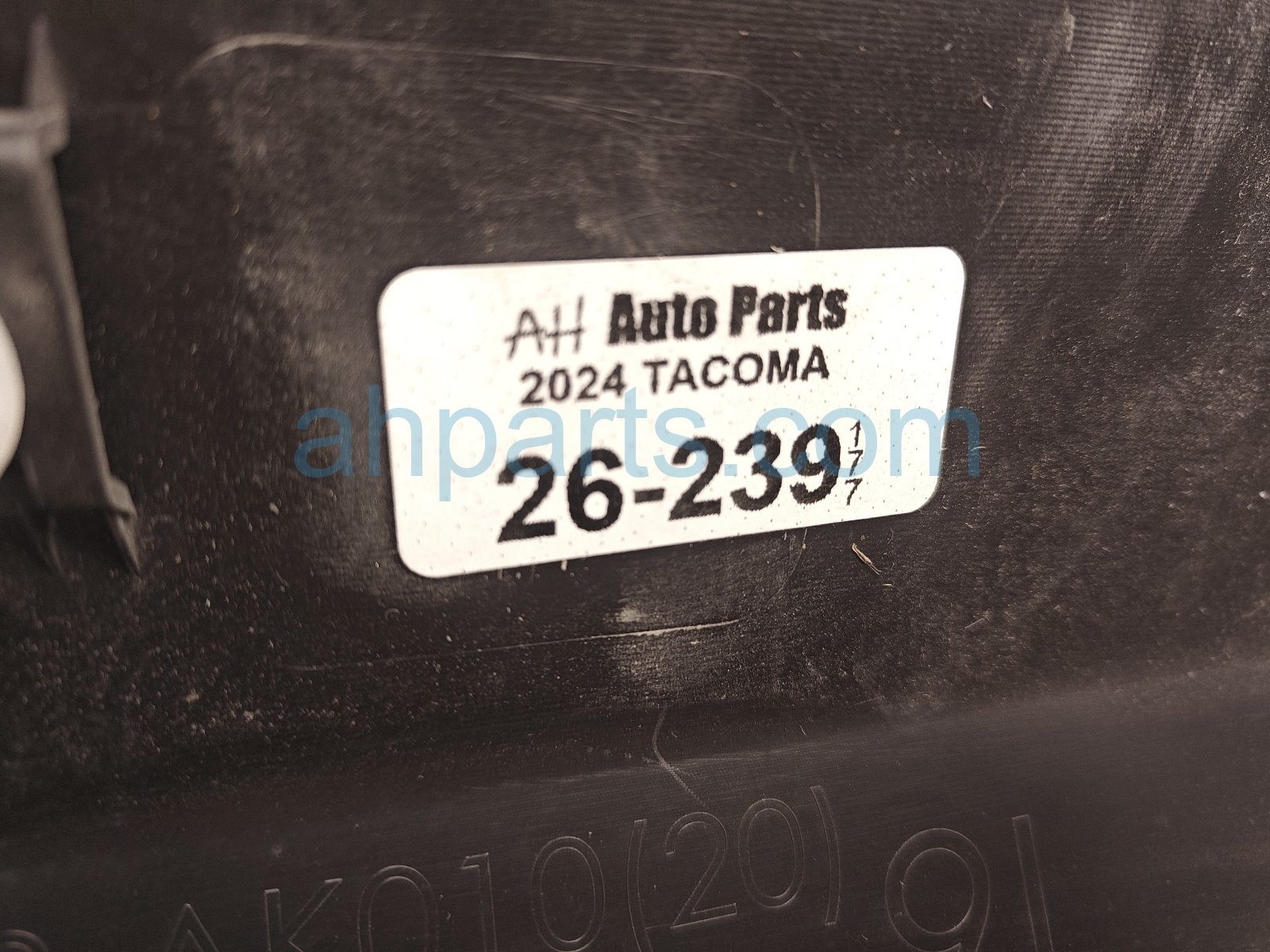 2024 Toyota Tacoma Rear Driver Wheel Opening Molding Black 75088 AK010 Replacement 2024 Toyota Tacoma Rear Driver Wheel Opening Molding Black 75088 AK010 Replacement thumbnail
