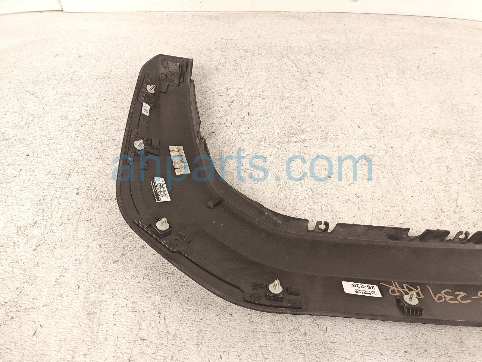 2024 Toyota Tacoma Rear Passenger Wheel Opening Molding Black 75087 AK010 Replacement 2024 Toyota Tacoma Rear Passenger Wheel Opening Molding Black 75087 AK010 Replacement thumbnail
