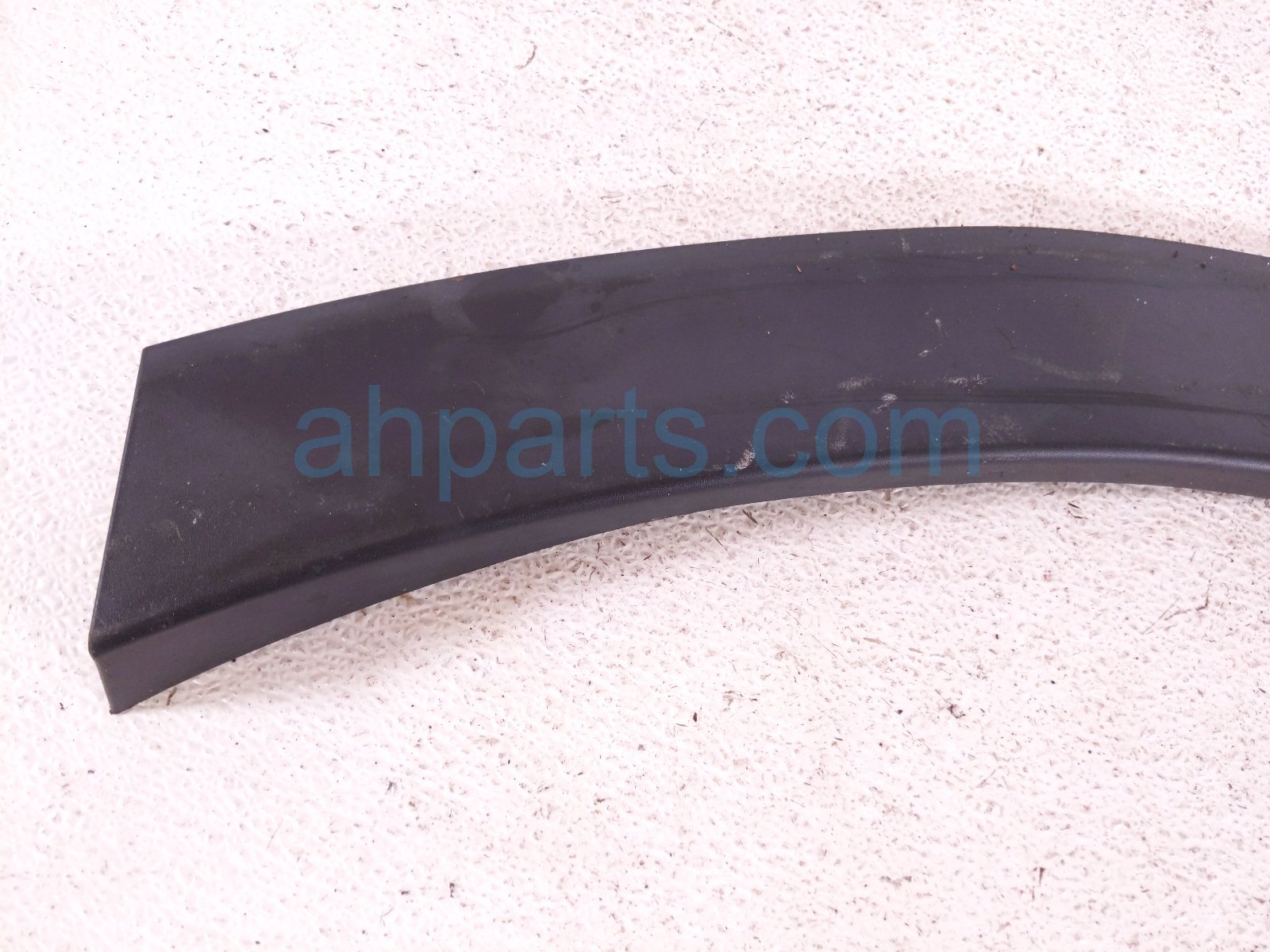 2024 Honda HR V Rear Driver Door Moulding 74453 3W0 A00 Replacement 2024 Honda HR V Rear Driver Door Moulding 74453 3W0 A00 Replacement thumbnail