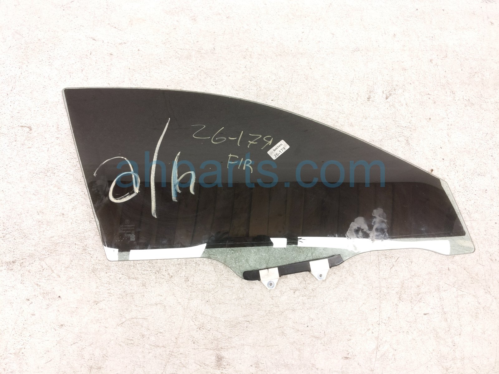 Acura FR/RH DOOR GLASS WINDOW