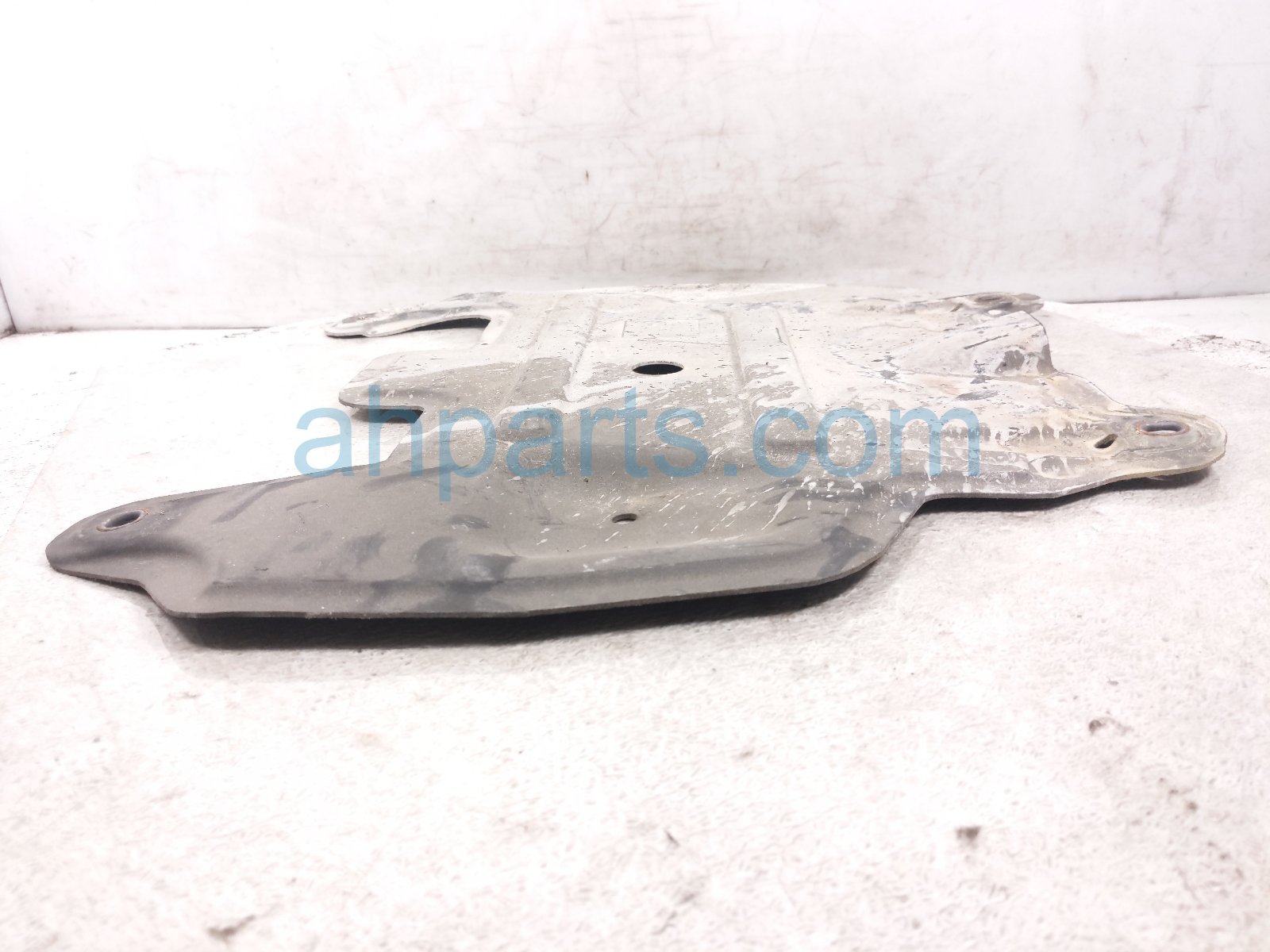 2024 Toyota Tacoma Front Lower Engine Splash Shield 51420 AK021 Replacement 2024 Toyota Tacoma Front Lower Engine Splash Shield 51420 AK021 Replacement thumbnail
