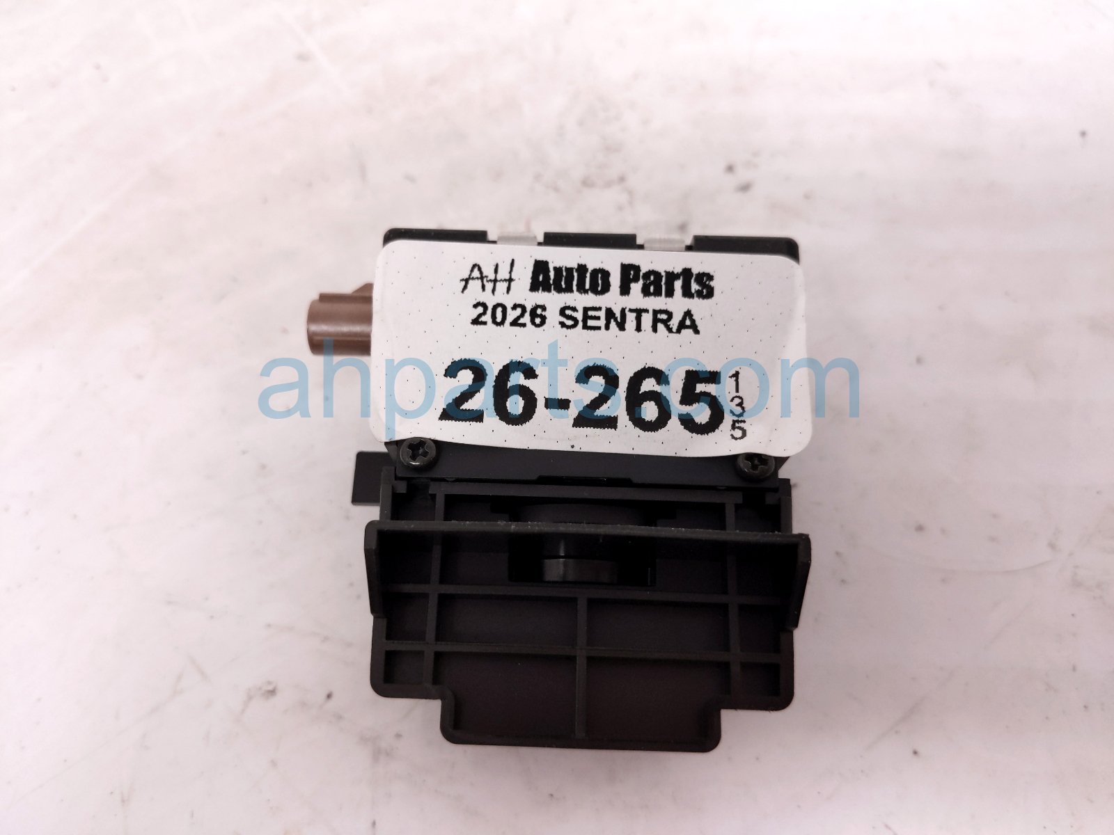 2026 Nissan Sentra Windshield Lane Keep Assist Camera 284G3 7DE0B Replacement 2026 Nissan Sentra Windshield Lane Keep Assist Camera 284G3 7DE0B Replacement thumbnail