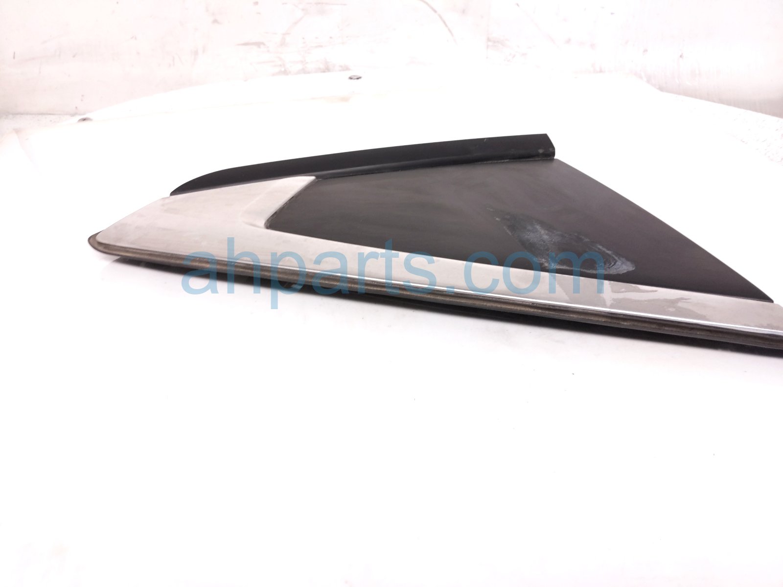 2026 Nissan Sentra Driver Quarter Pillar Garnish Blk 78127 7SF0A Replacement 2026 Nissan Sentra Driver Quarter Pillar Garnish Blk 78127 7SF0A Replacement thumbnail