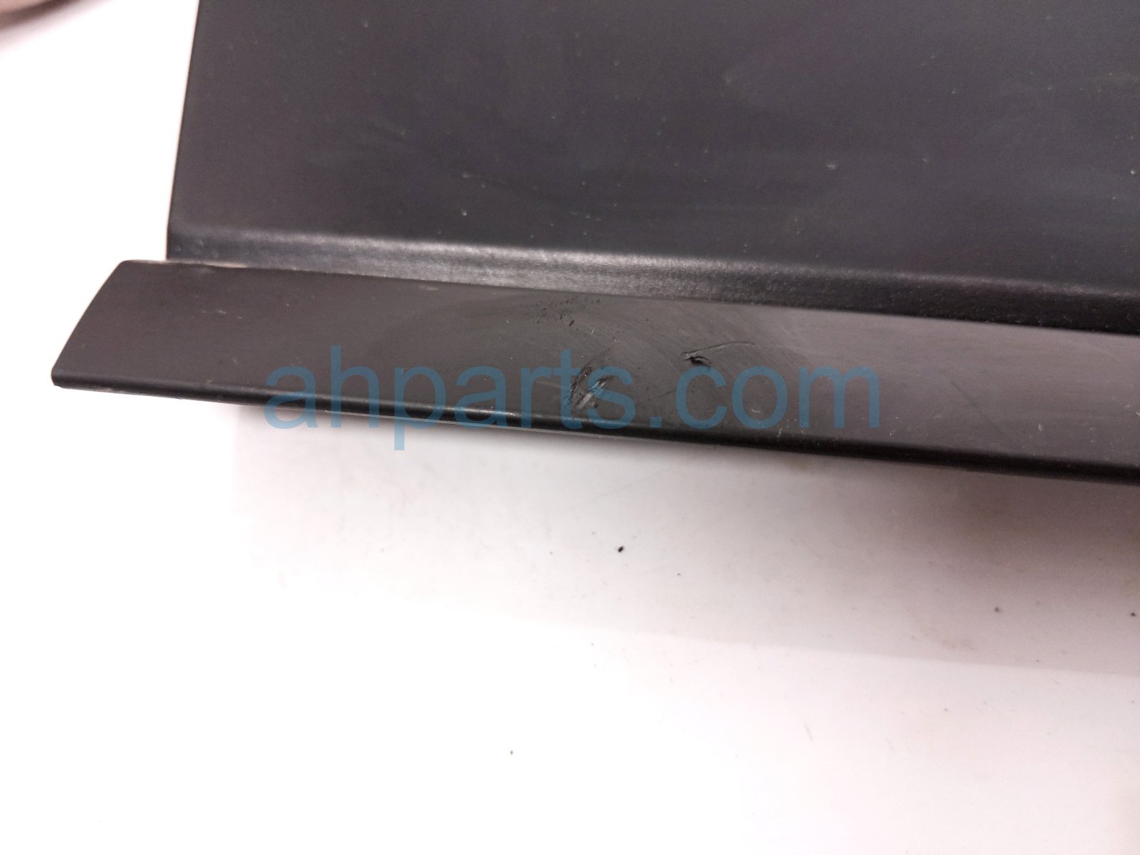 2026 Nissan Sentra Driver Quarter Pillar Garnish Blk 78127 7SF0A Replacement 2026 Nissan Sentra Driver Quarter Pillar Garnish Blk 78127 7SF0A Replacement thumbnail