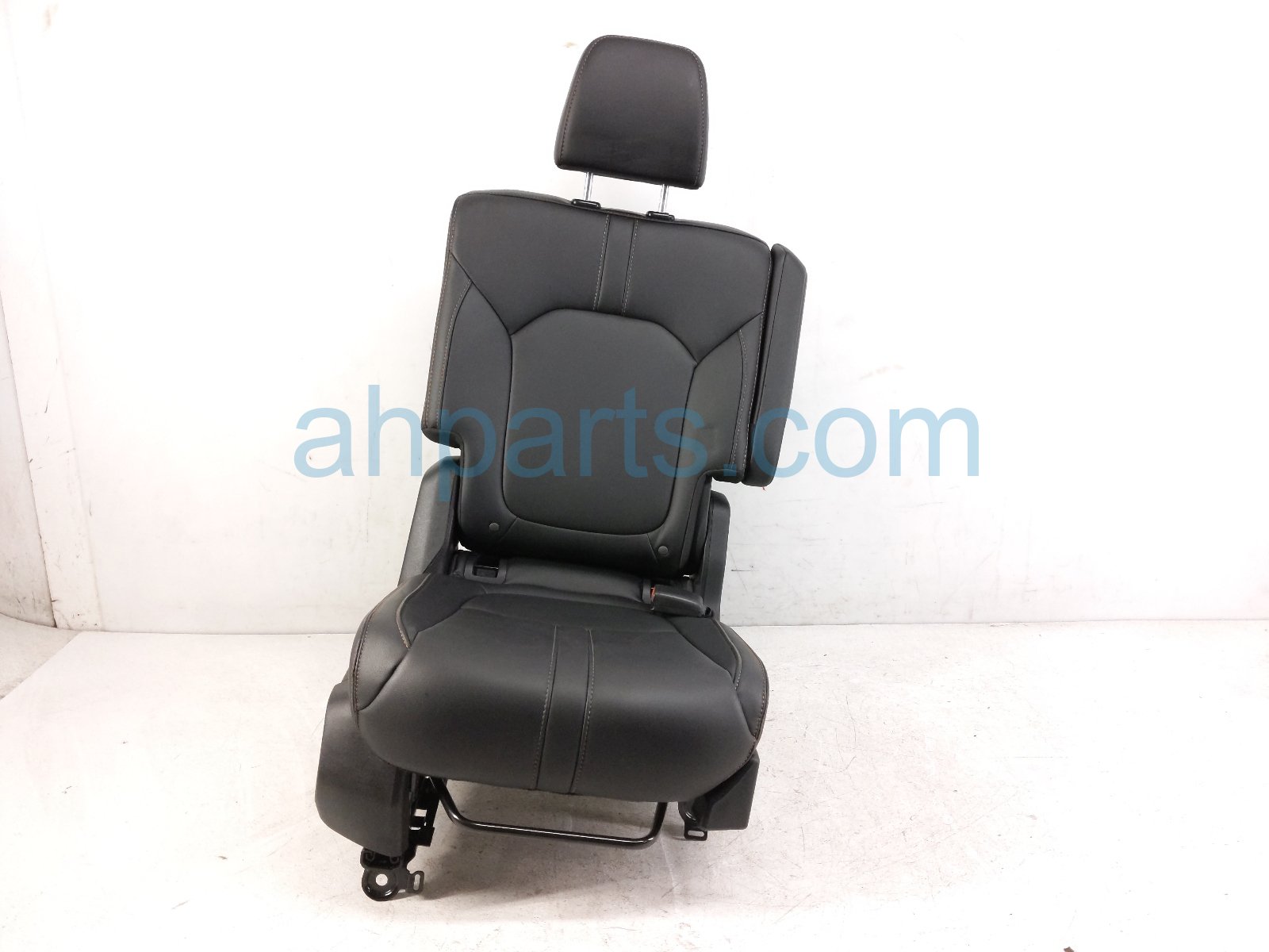 2024 Honda Pilot Rear / Back (2nd Row) 2nd Row Passenger Seat Black Trail Sport 81321 T90 A41ZA Replacement 2024 Honda Pilot Rear / Back (2nd Row) 2nd Row Passenger Seat Black Trail Sport 81321 T90 A41ZA Replacement thumbnail
