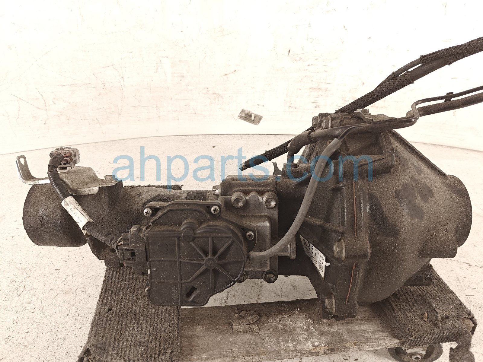 2022 Toyota Tacoma Front Differential Carrier Awd 3.5l 41110 35E10 Replacement 2022 Toyota Tacoma Front Differential Carrier Awd 3.5l 41110 35E10 Replacement thumbnail