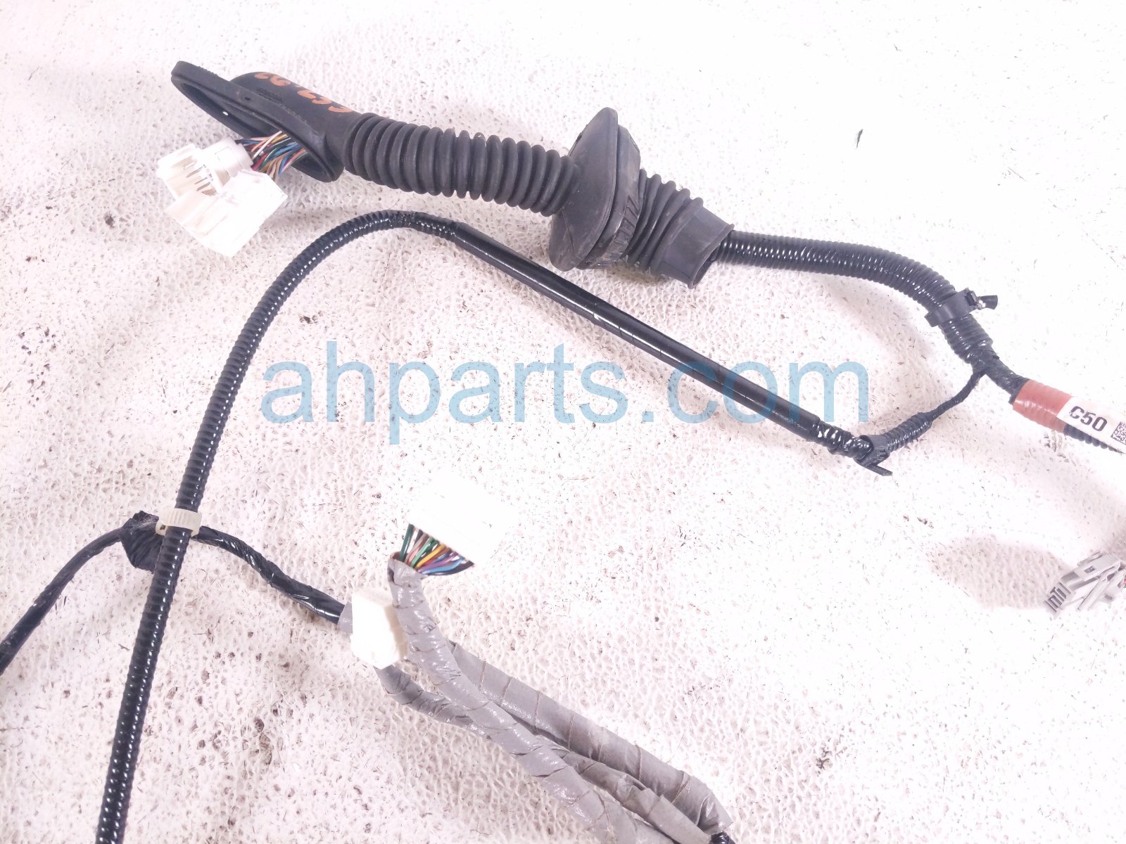 2020 Honda Pilot Front Driver Door Wire Harness 32751 TG7 A90 Replacement 2020 Honda Pilot Front Driver Door Wire Harness 32751 TG7 A90 Replacement thumbnail