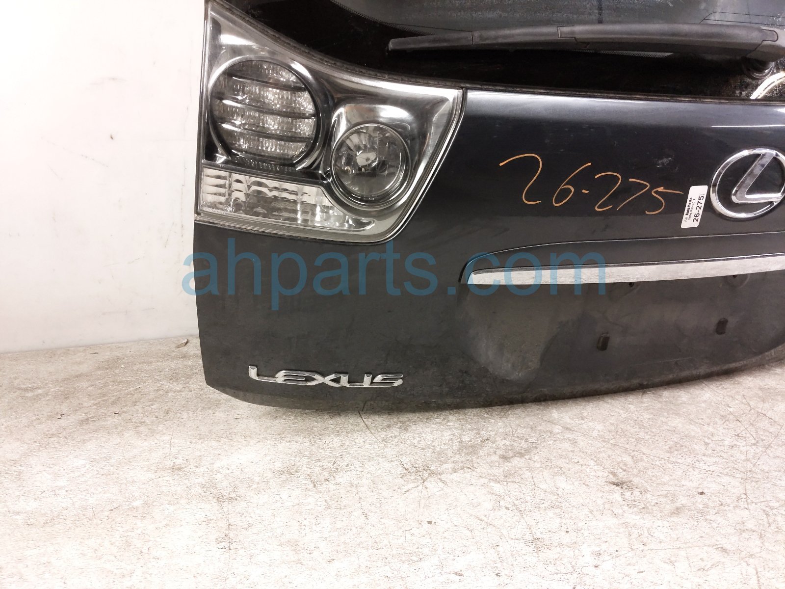 2006 Lexus Rx400h Deck Trunk Lid Lift Gate / Tail Gate Grey 67005 48301 Replacement 2006 Lexus Rx400h Deck Trunk Lid Lift Gate / Tail Gate Grey 67005 48301 Replacement thumbnail