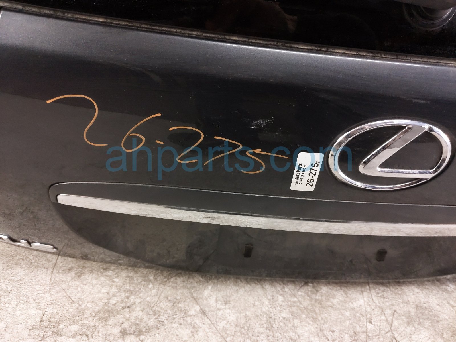 2006 Lexus Rx400h Deck Trunk Lid Lift Gate / Tail Gate Grey 67005 48301 Replacement 2006 Lexus Rx400h Deck Trunk Lid Lift Gate / Tail Gate Grey 67005 48301 Replacement thumbnail