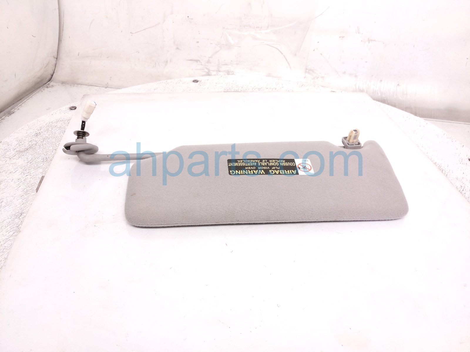 2006 Lexus Rx400h Passenger Sun Visor Grey 74310 0E011 B0 Replacement 2006 Lexus Rx400h Passenger Sun Visor Grey 74310 0E011 B0 Replacement thumbnail
