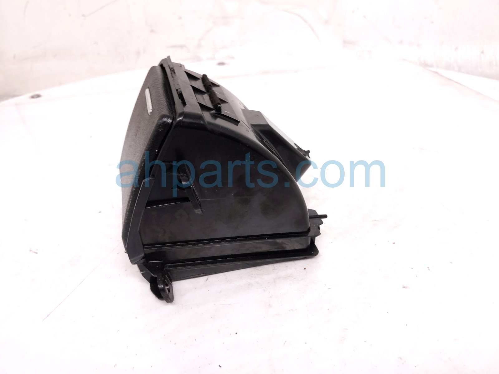 2015 Lexus Rx450h Driver Single Cup Holder Assy Blk 55620 0E030 Replacement 2015 Lexus Rx450h Driver Single Cup Holder Assy Blk 55620 0E030 Replacement thumbnail