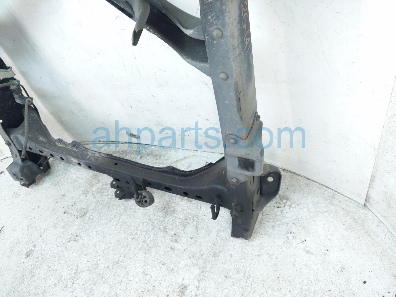 2022 Toyota Tacoma Crossmember Rear Frame Cut Lower Frame Rear Half 51001 04698 Replacement 2022 Toyota Tacoma Crossmember Rear Frame Cut Lower Frame Rear Half 51001 04698 Replacement thumbnail