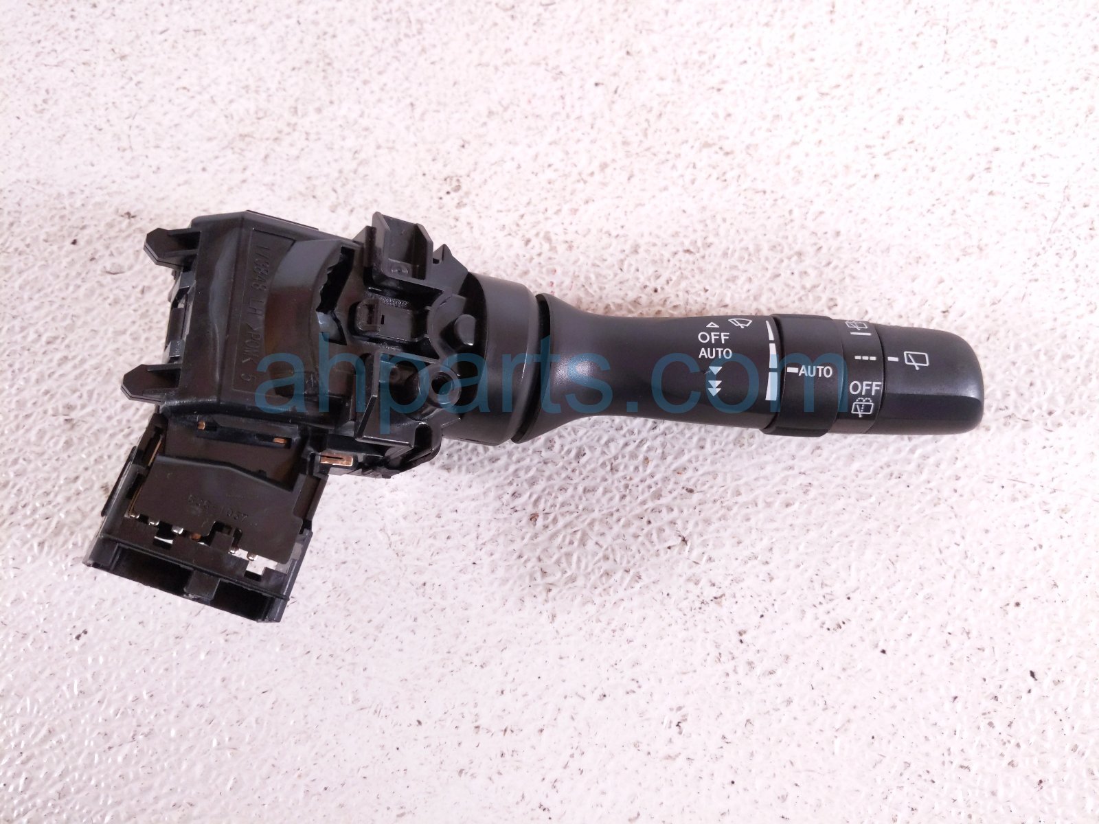 Subaru WINDSHIELD WIPER COLUMN SWITCH