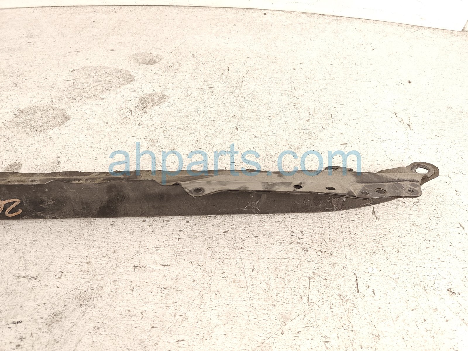 2020 Toyota Camry Stabilizer / Sway Bar Front Strut Tower Brace 53607 33010 Replacement 2020 Toyota Camry Stabilizer / Sway Bar Front Strut Tower Brace 53607 33010 Replacement thumbnail