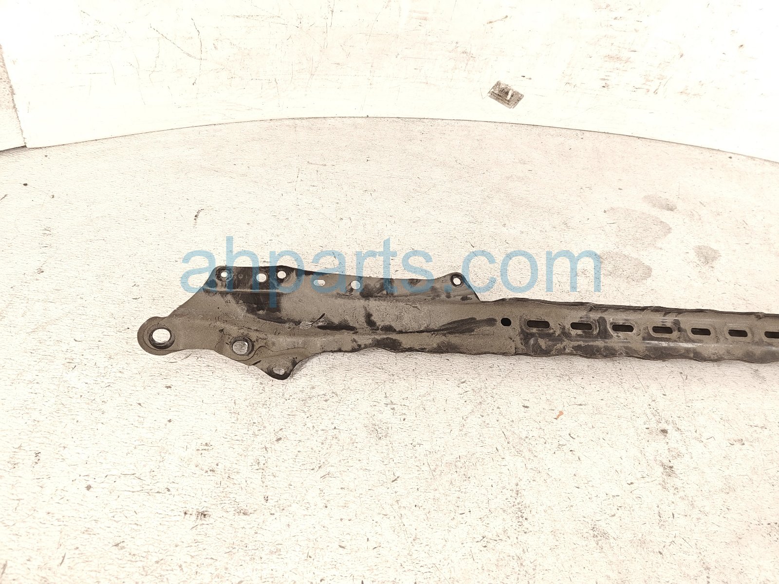 2020 Toyota Camry Stabilizer / Sway Bar Front Strut Tower Brace 53607 33010 Replacement 2020 Toyota Camry Stabilizer / Sway Bar Front Strut Tower Brace 53607 33010 Replacement thumbnail