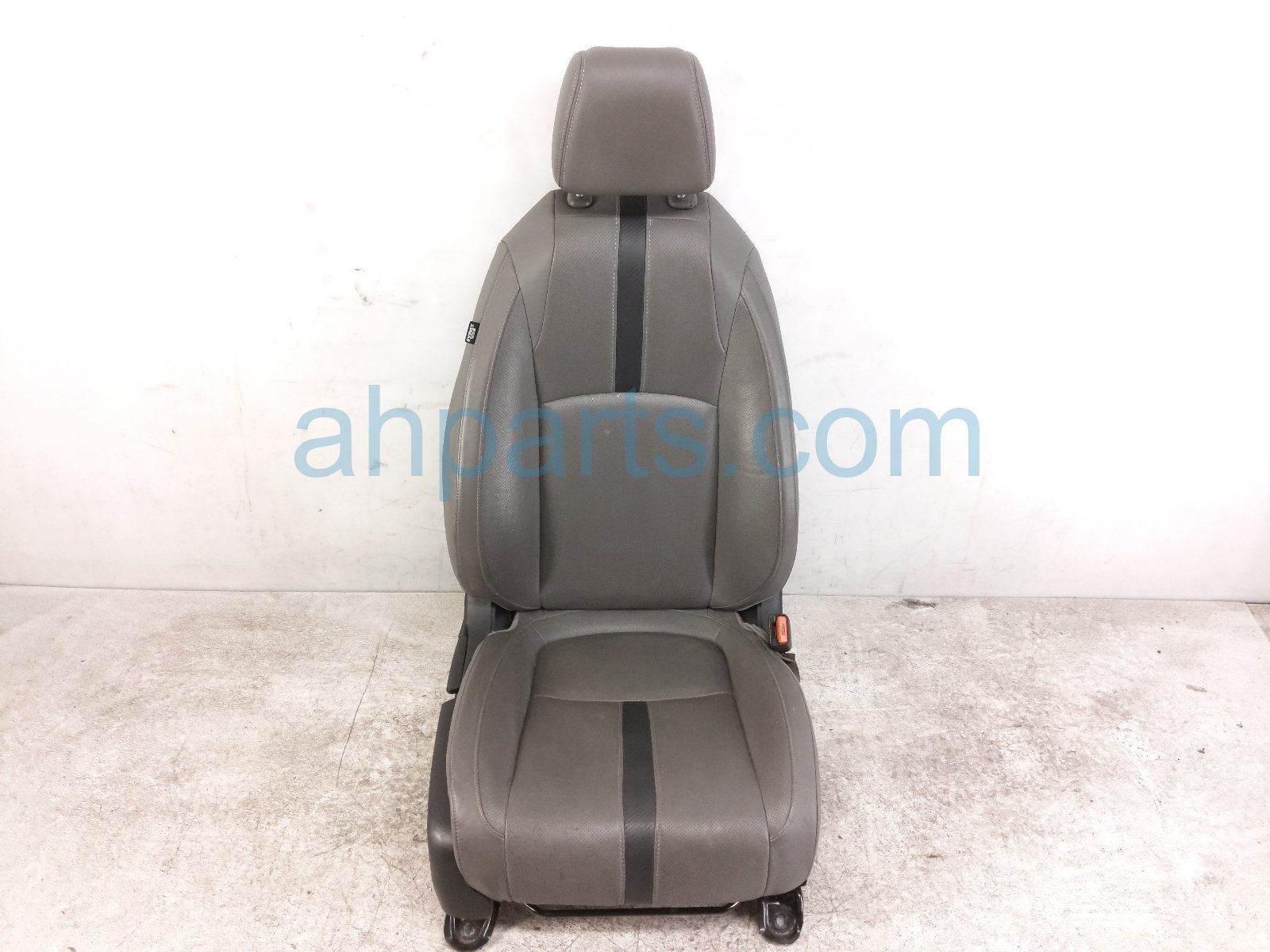 Honda FR/RH SEAT - GREYGE - W/O AIRBAG*