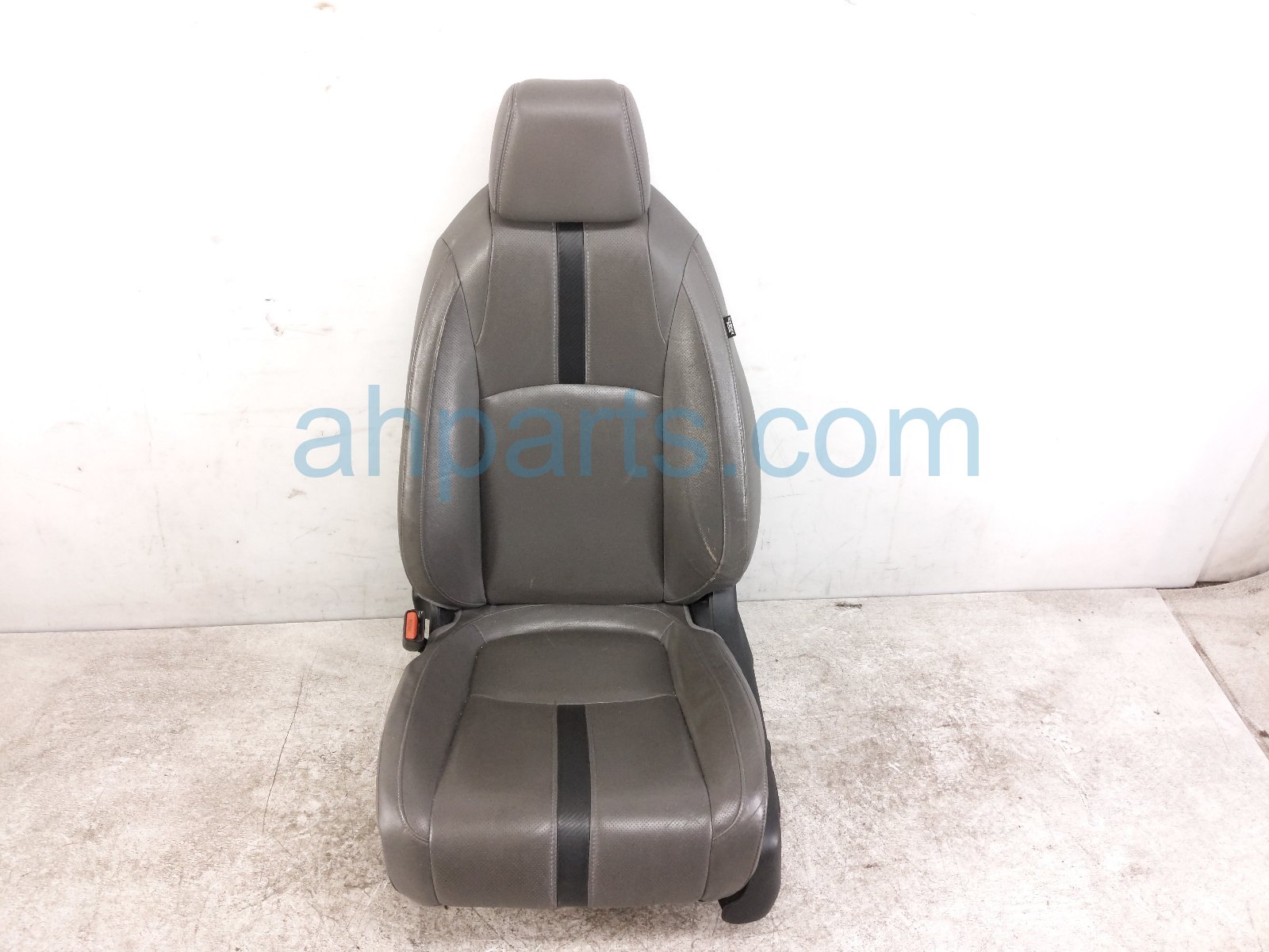 $175 Honda FR/LH SEAT - GREYGE - W/O AIRBAG*