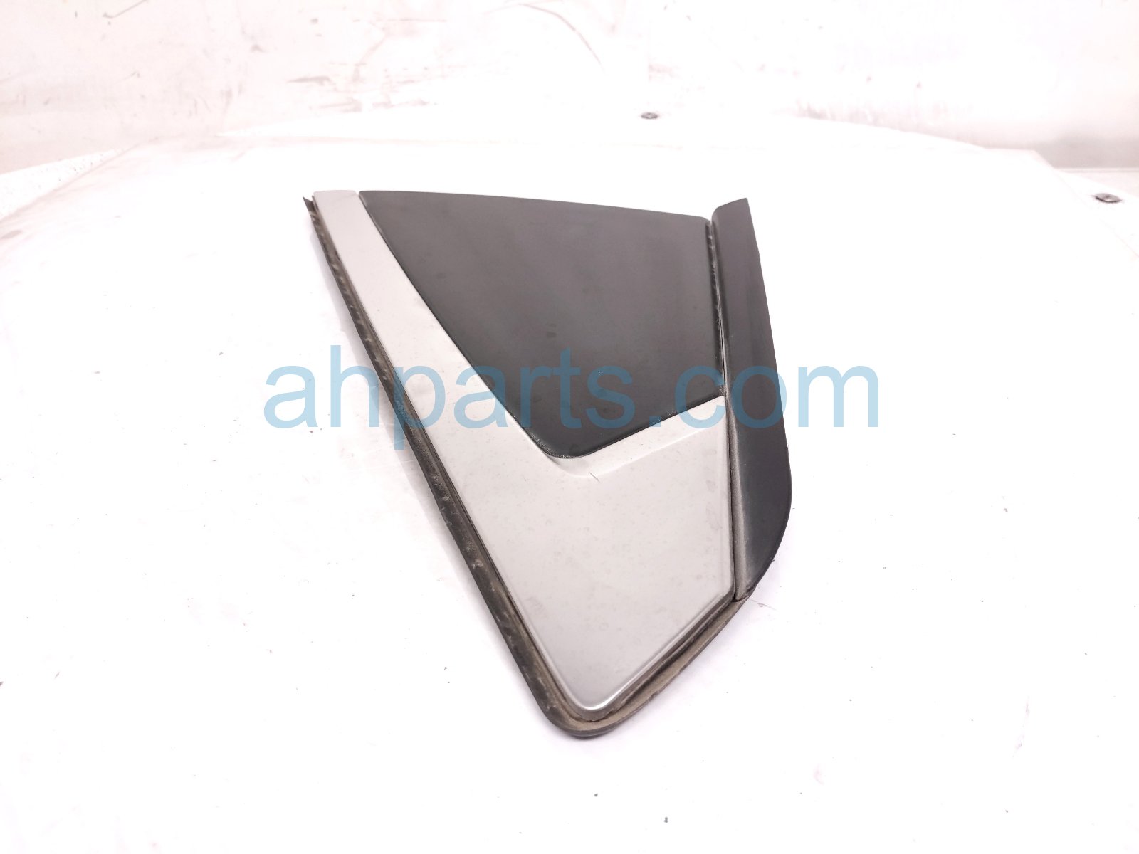2026 Nissan Sentra Passenger Quarter Pillar Garnish Blk 78126 7SF0A Replacement 2026 Nissan Sentra Passenger Quarter Pillar Garnish Blk 78126 7SF0A Replacement thumbnail