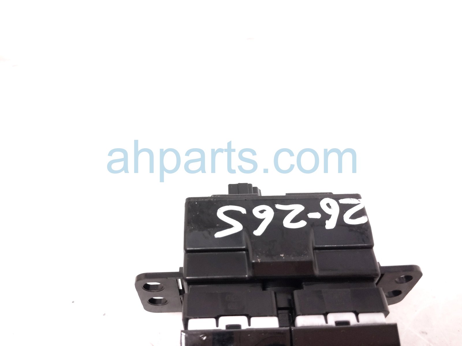 2026 Nissan Sentra Radio Volume Hazard Switch 25391 7SF0A Replacement 2026 Nissan Sentra Radio Volume Hazard Switch 25391 7SF0A Replacement thumbnail