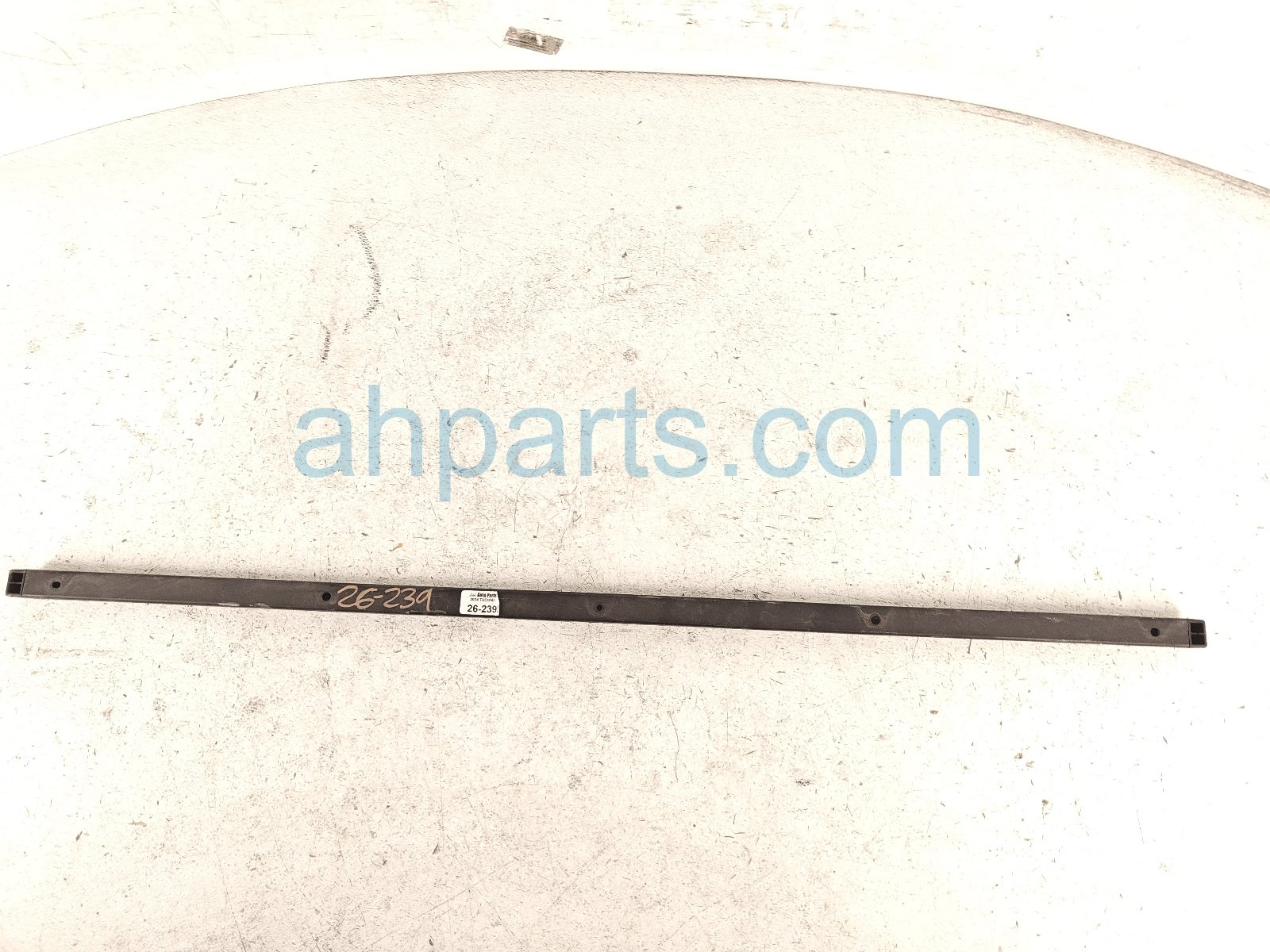 2024 Toyota Tacoma Front Headboard Bed Rail 65409 AK010 Replacement 2024 Toyota Tacoma Front Headboard Bed Rail 65409 AK010 Replacement thumbnail