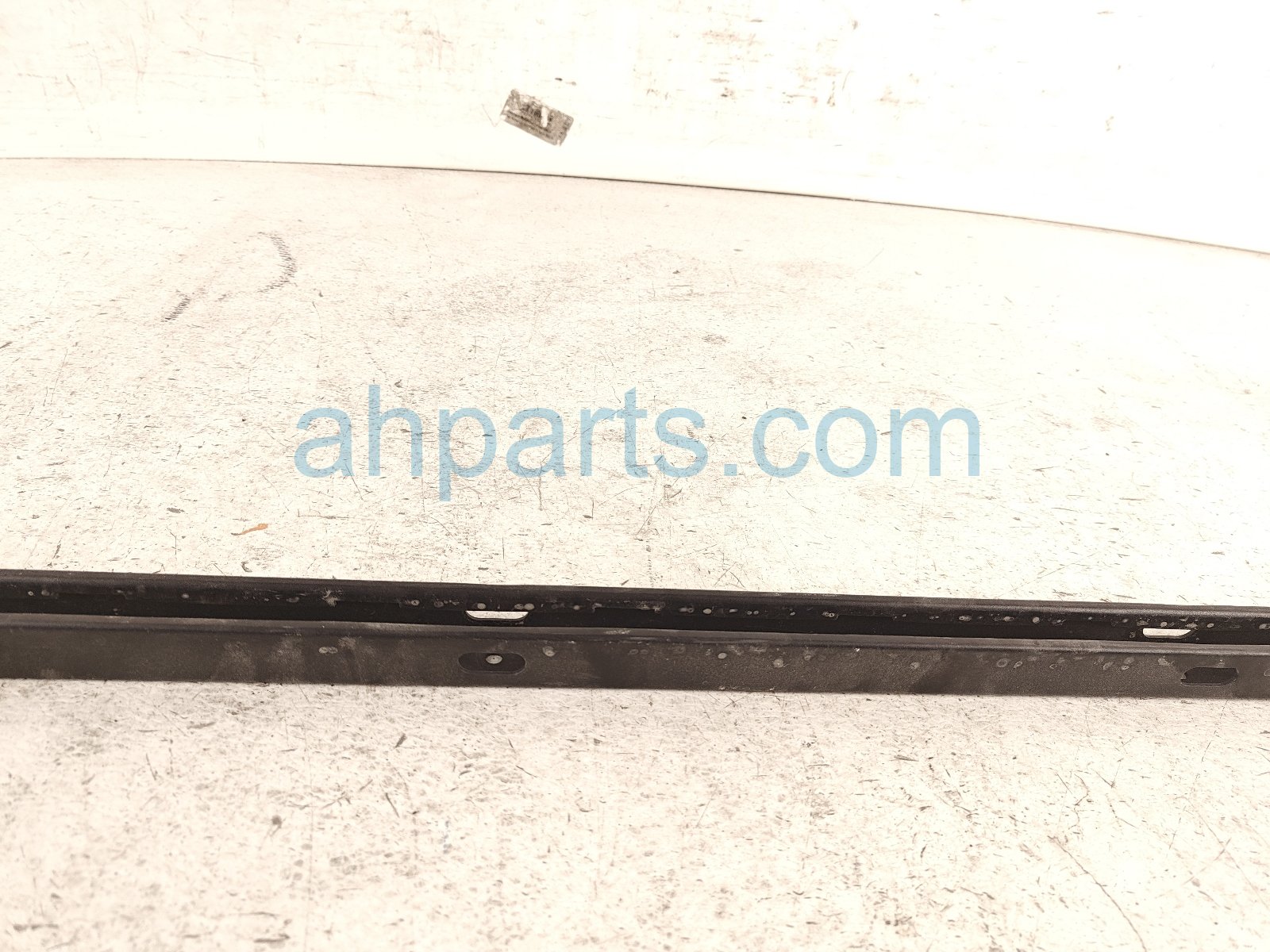 2024 Toyota Tacoma Front Headboard Bed Rail 65409 AK010 Replacement 2024 Toyota Tacoma Front Headboard Bed Rail 65409 AK010 Replacement thumbnail