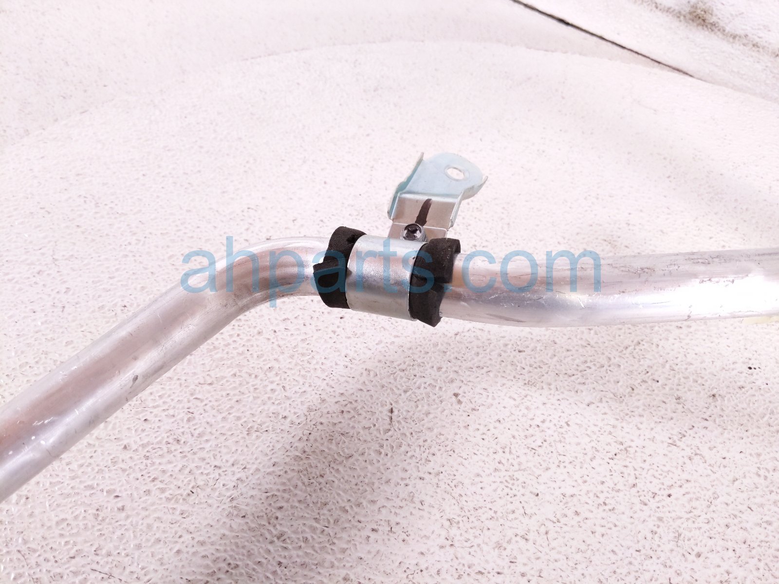 2026 Nissan Sentra Ac Pipe A/c Refrigerant Line Hose Assy 92446 6LD0A Replacement 2026 Nissan Sentra Ac Pipe A/c Refrigerant Line Hose Assy 92446 6LD0A Replacement thumbnail