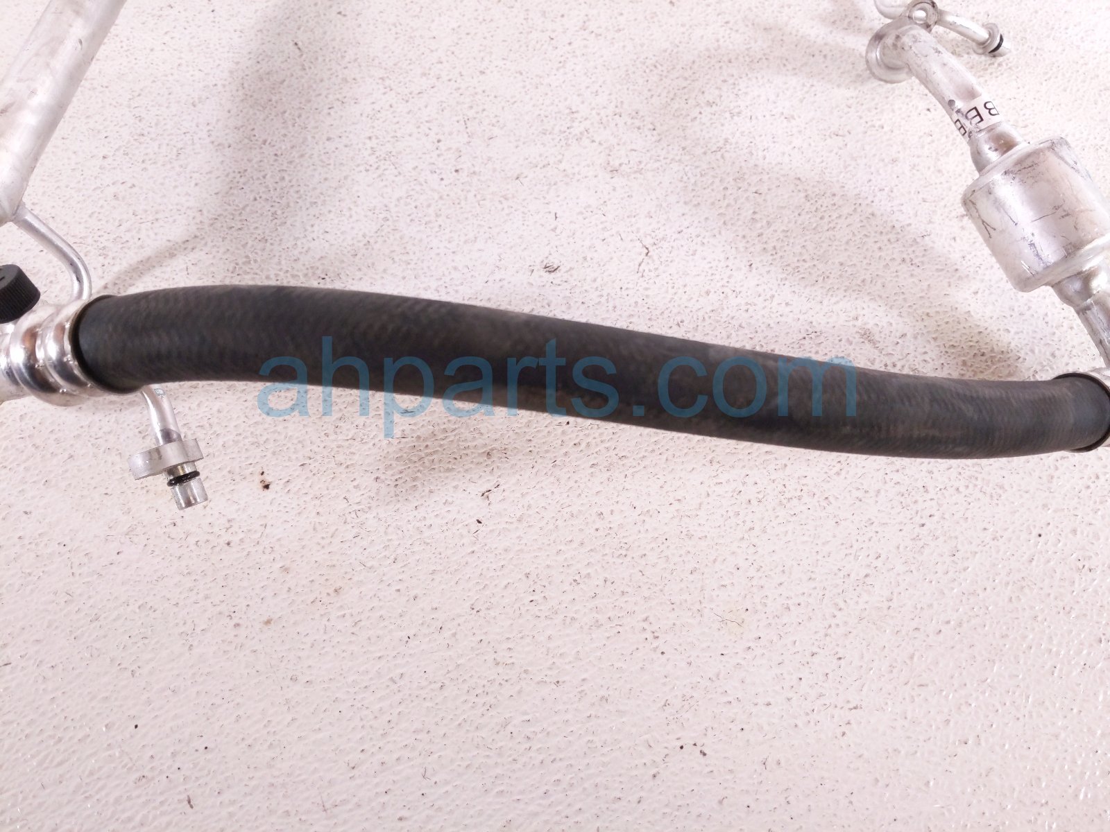 2026 Nissan Sentra Ac Pipe A/c Refrigerant Line Hose Assy 92446 6LD0A Replacement 2026 Nissan Sentra Ac Pipe A/c Refrigerant Line Hose Assy 92446 6LD0A Replacement thumbnail